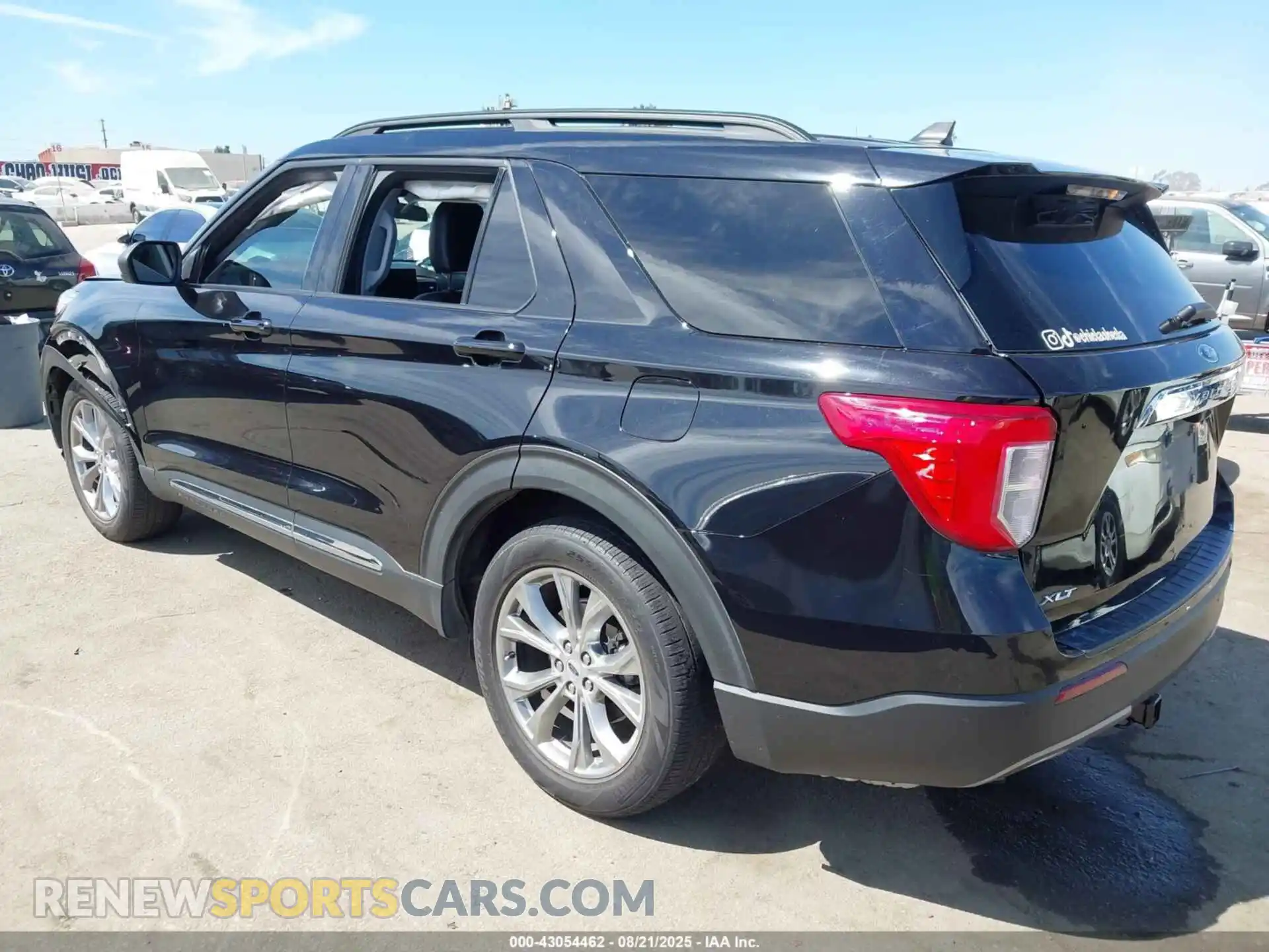 3 Photograph of a damaged car 1FMSK7DH7MGC06212 FORD EXPLORER 2021