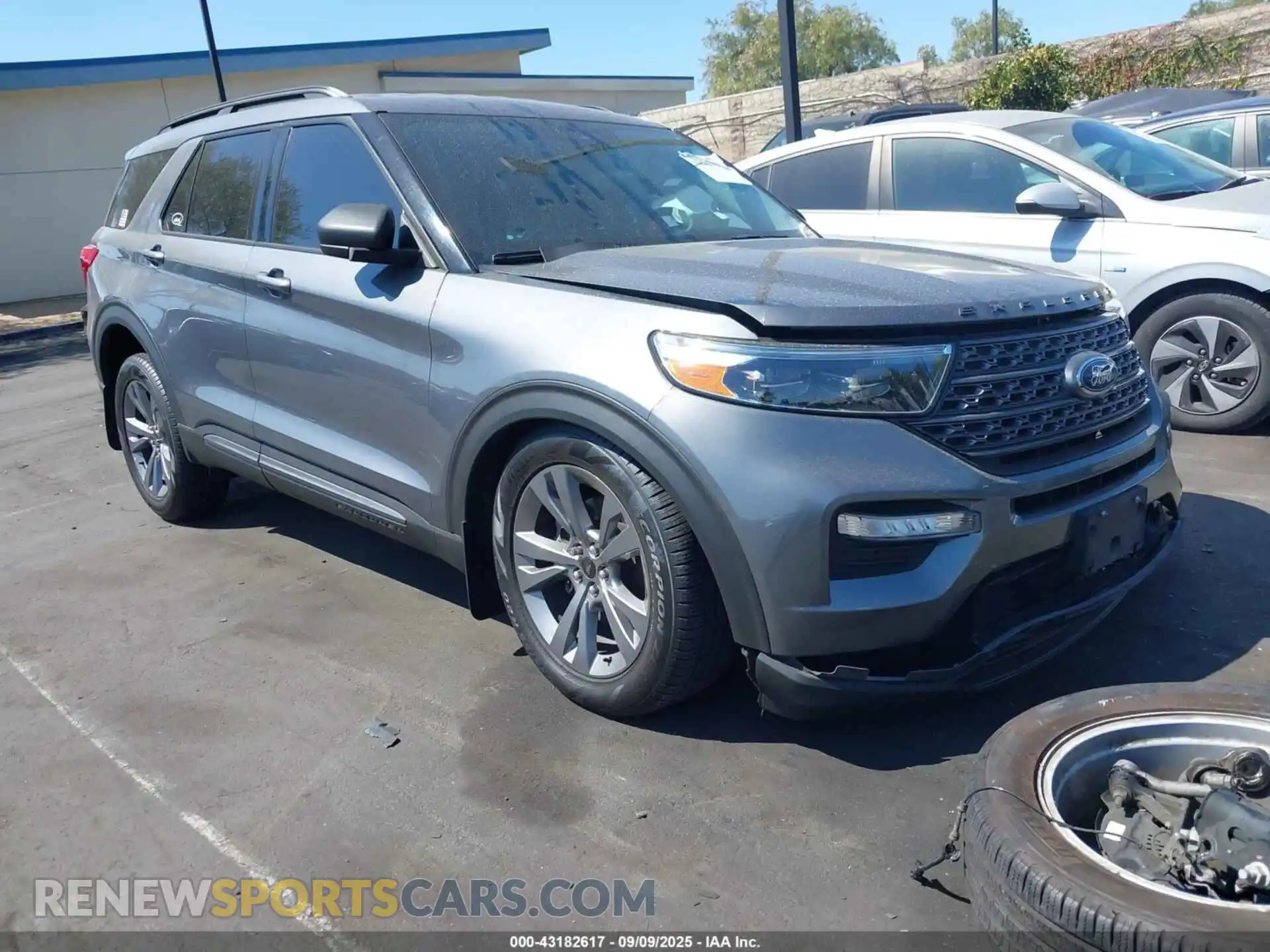1 Photograph of a damaged car 1FMSK7DH8MGA24292 FORD EXPLORER 2021