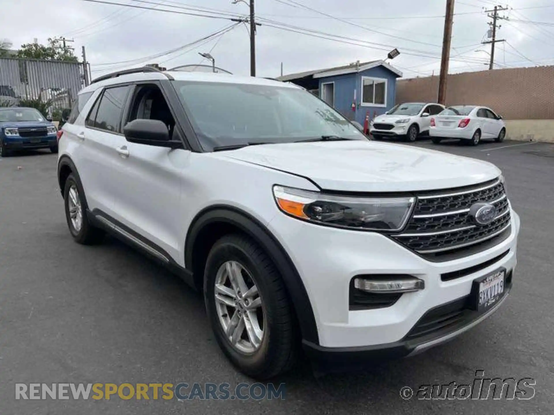 3 Photograph of a damaged car 1FMSK7DH9MGA47063 FORD EXPLORER 2021