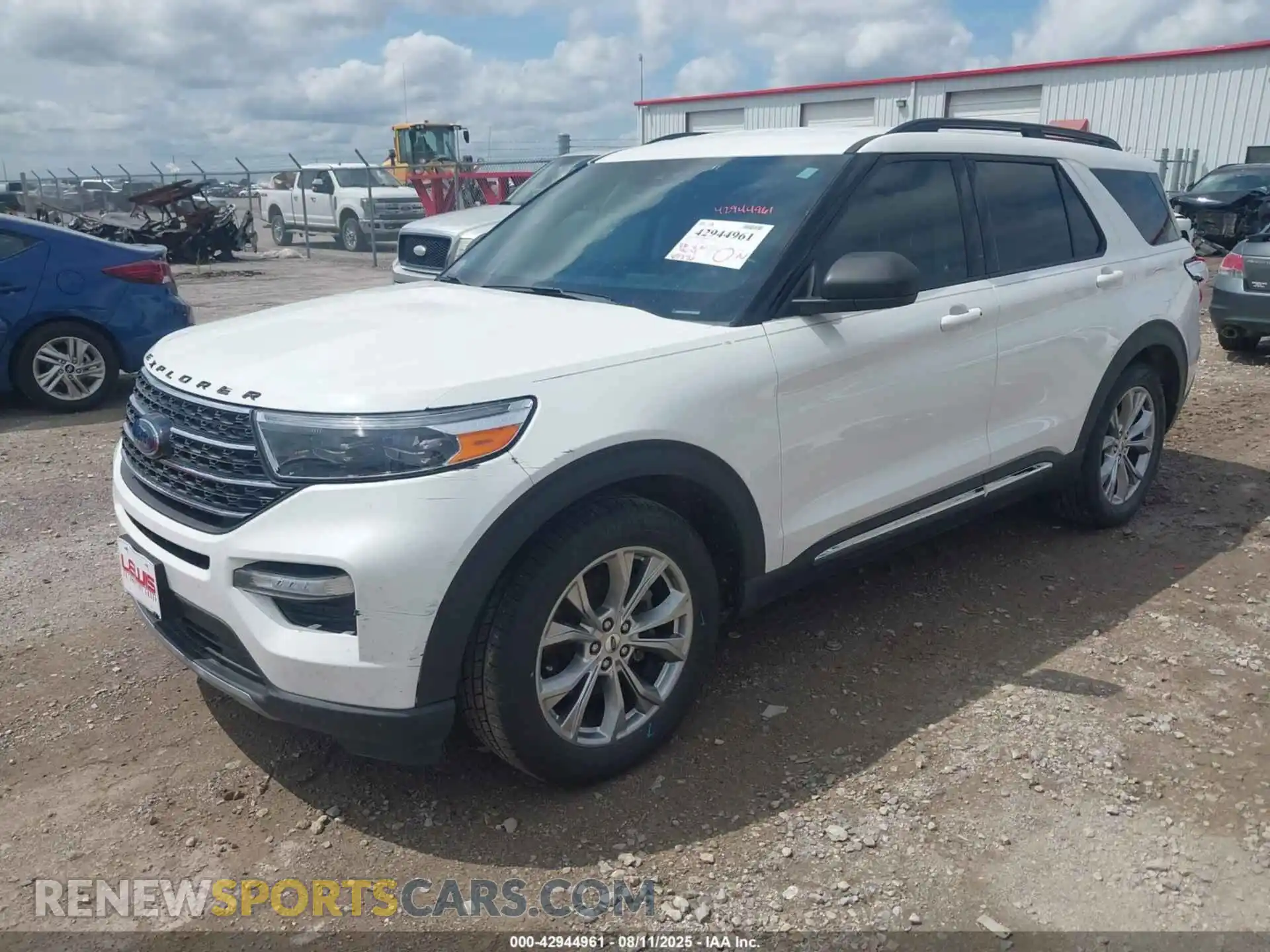 2 Photograph of a damaged car 1FMSK7DH9MGA71136 FORD EXPLORER 2021