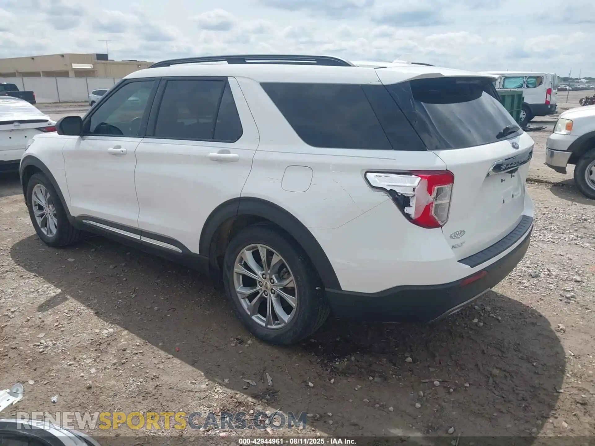 3 Photograph of a damaged car 1FMSK7DH9MGA71136 FORD EXPLORER 2021