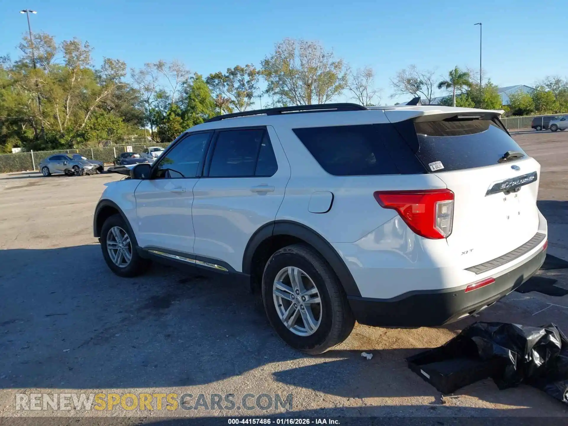3 Photograph of a damaged car 1FMSK7DH9MGB12364 FORD EXPLORER 2021