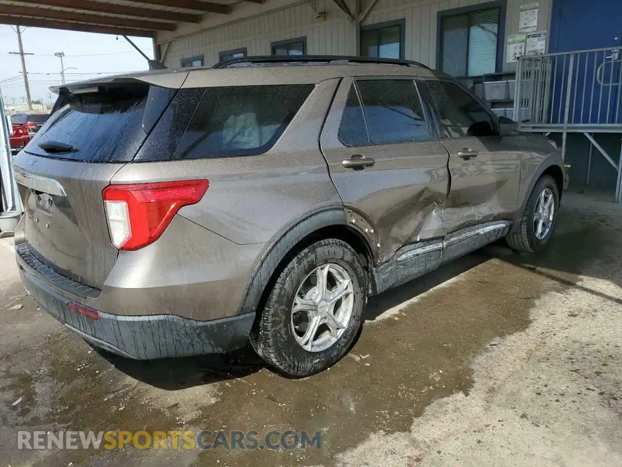 3 Photograph of a damaged car 1FMSK7DHXMGB02359 FORD EXPLORER 2021