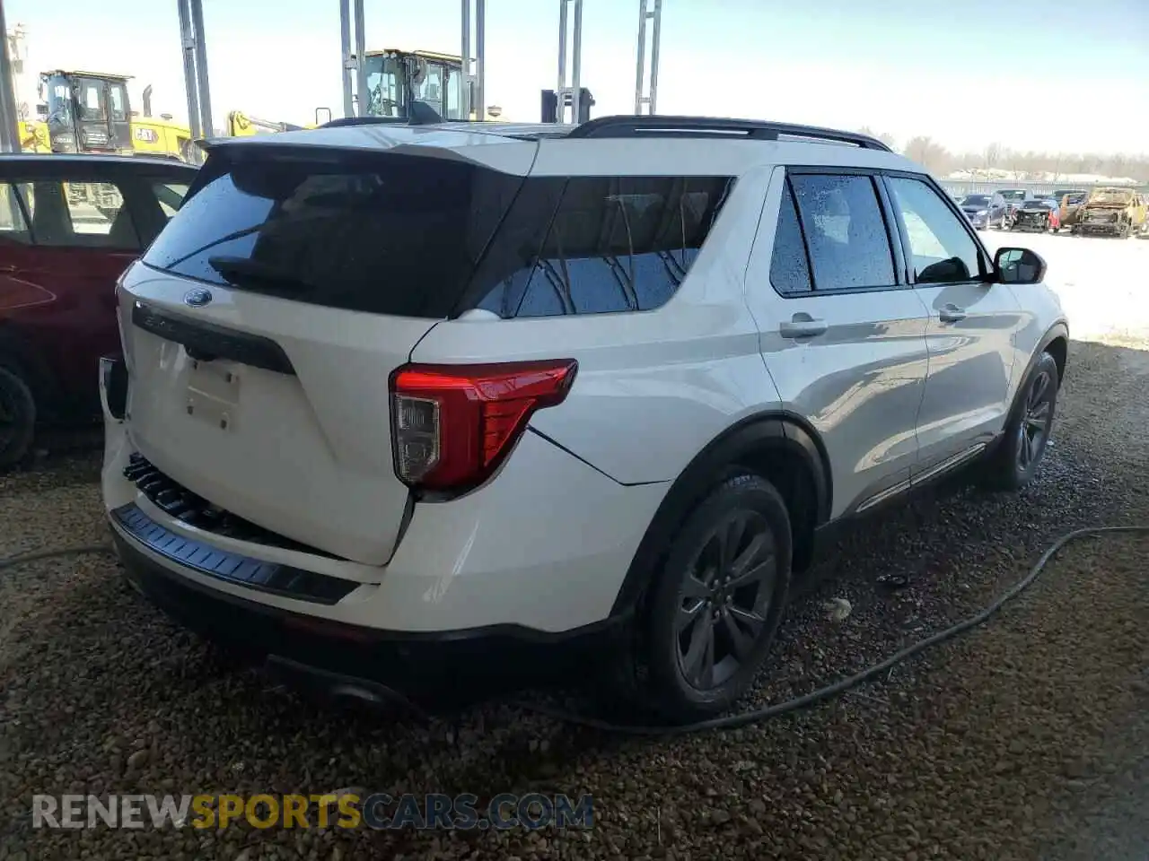 3 Photograph of a damaged car 1FMSK7DHXMGB51237 FORD EXPLORER 2021