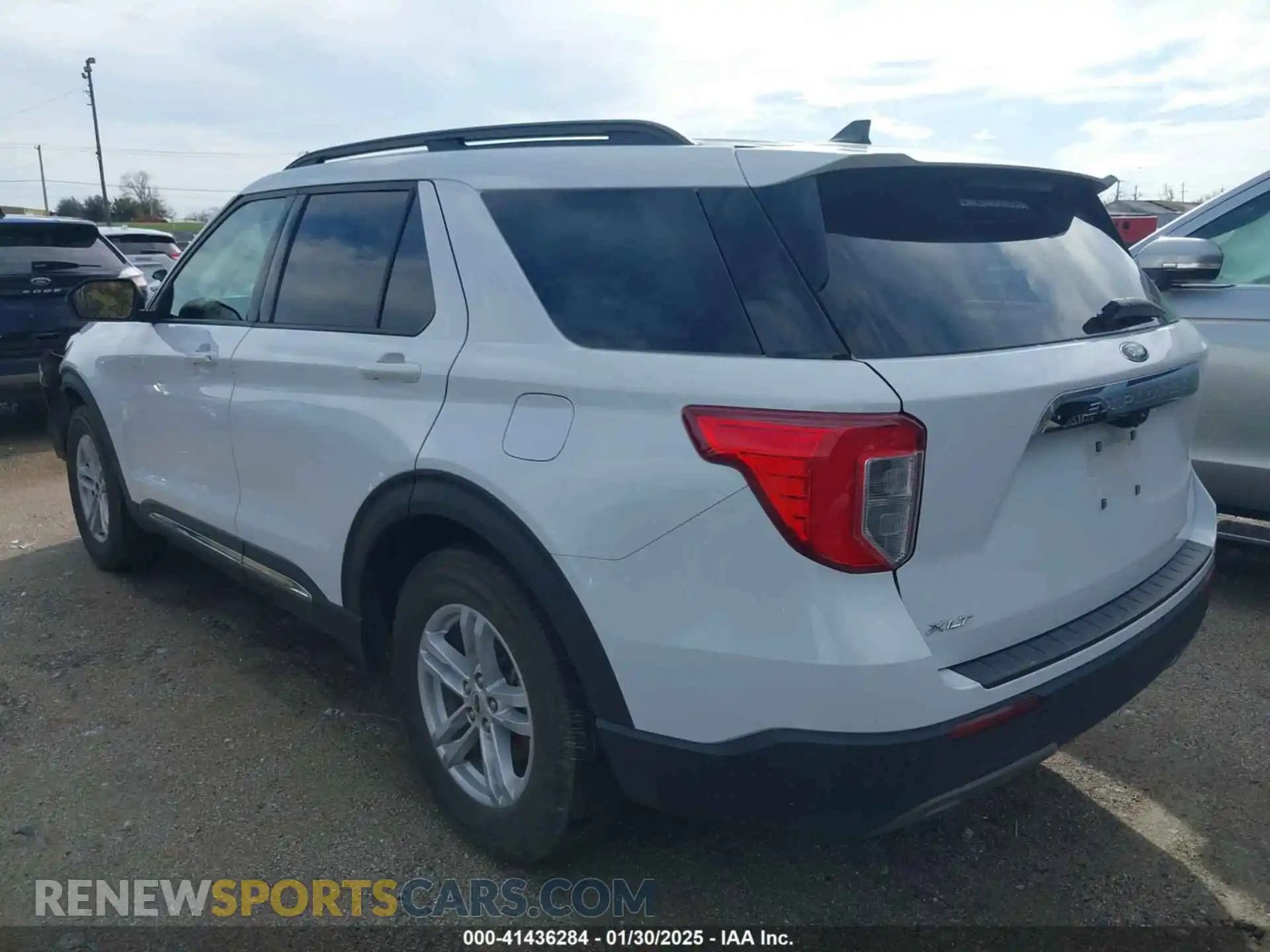 3 Photograph of a damaged car 1FMSK7DHXMGB99143 FORD EXPLORER 2021