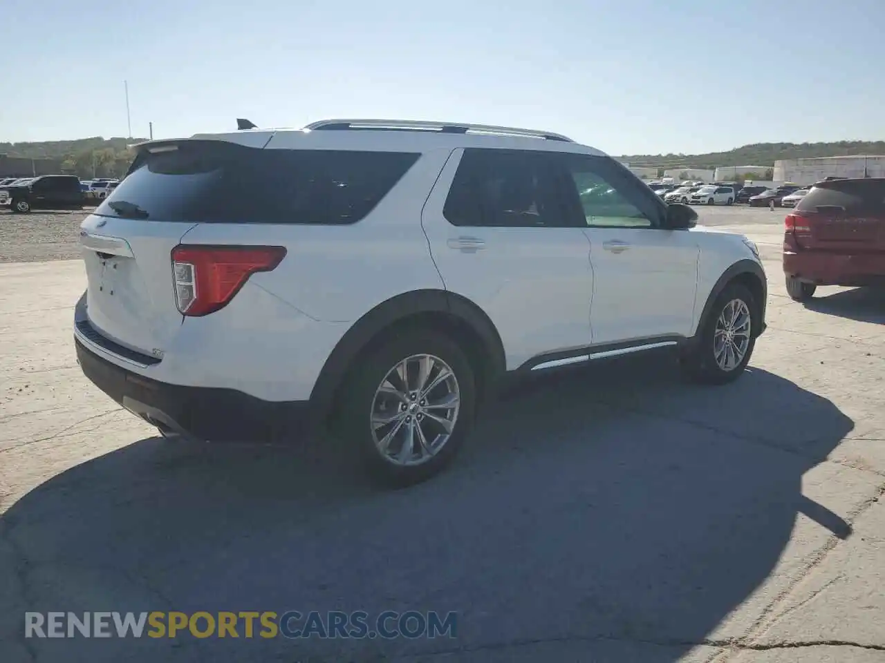 3 Photograph of a damaged car 1FMSK7FH0MGB07454 FORD EXPLORER 2021