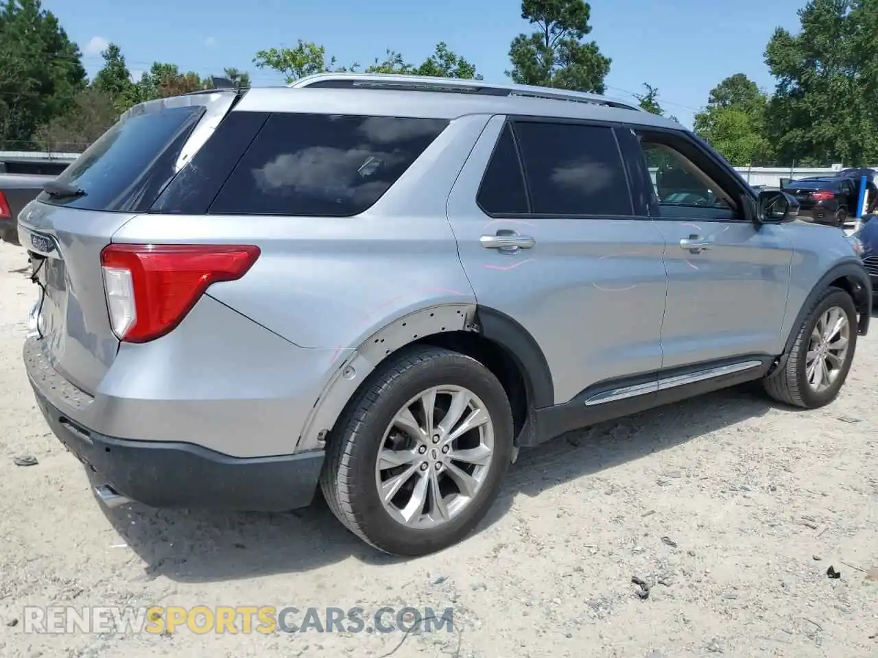 3 Photograph of a damaged car 1FMSK7FH0MGB52703 FORD EXPLORER 2021