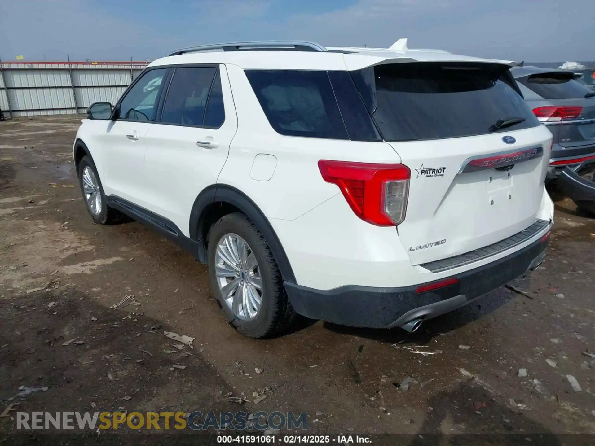 3 Photograph of a damaged car 1FMSK7FH3MGA33186 FORD EXPLORER 2021