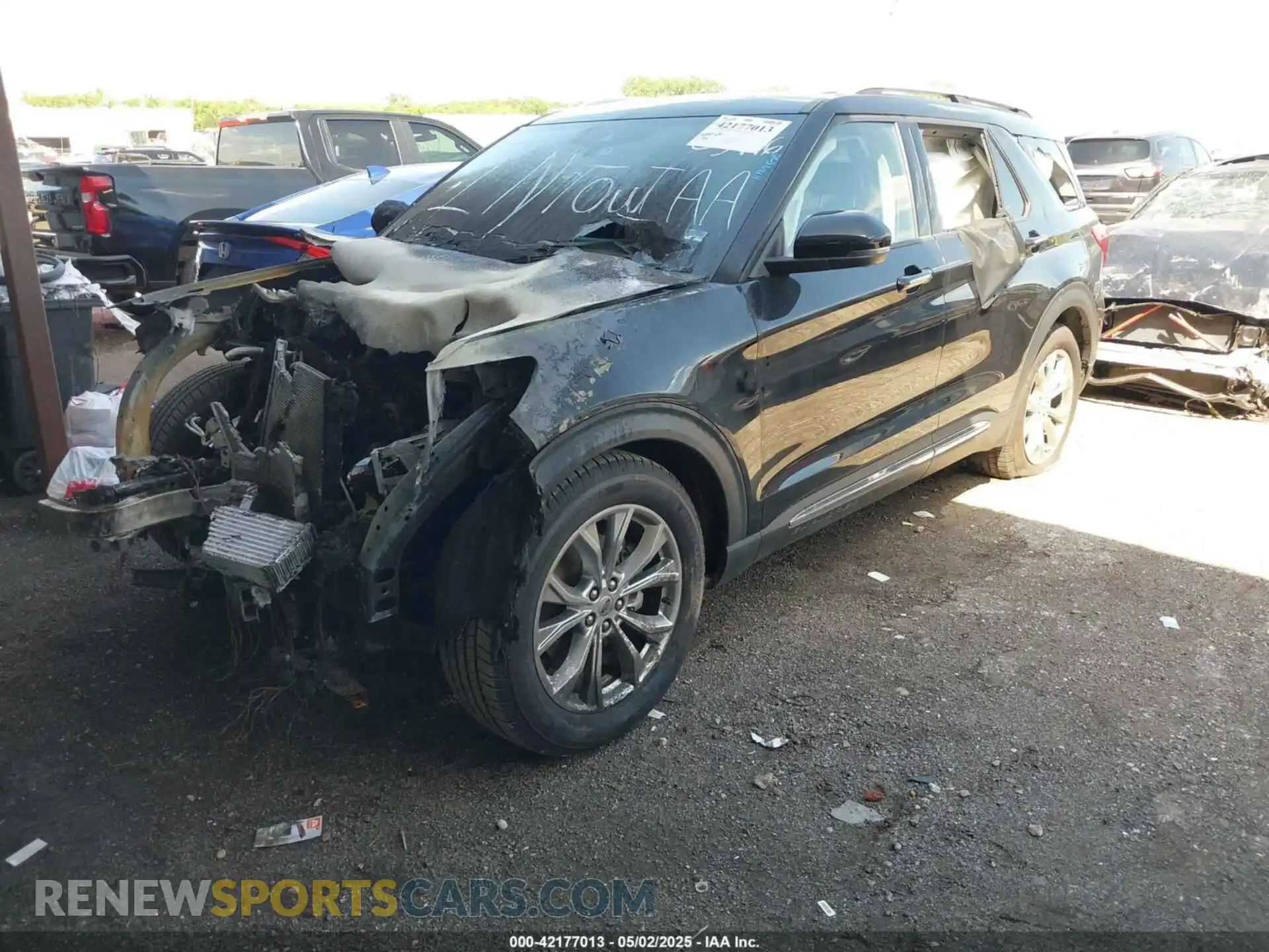 2 Фотография поврежденного автомобиля 1FMSK7FH3MGB03446 FORD EXPLORER 2021