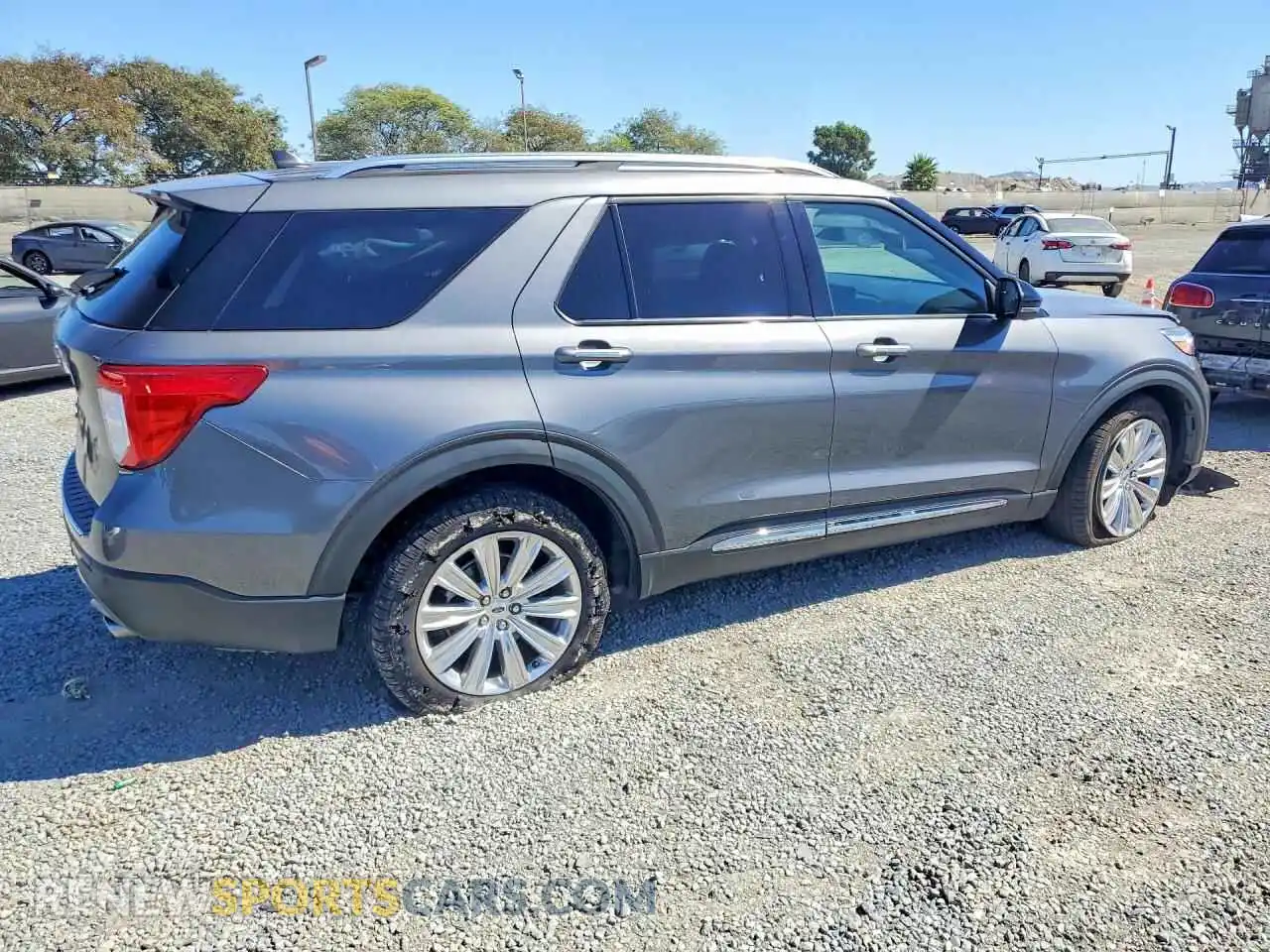 3 Photograph of a damaged car 1FMSK7FH4MGB71013 FORD EXPLORER 2021