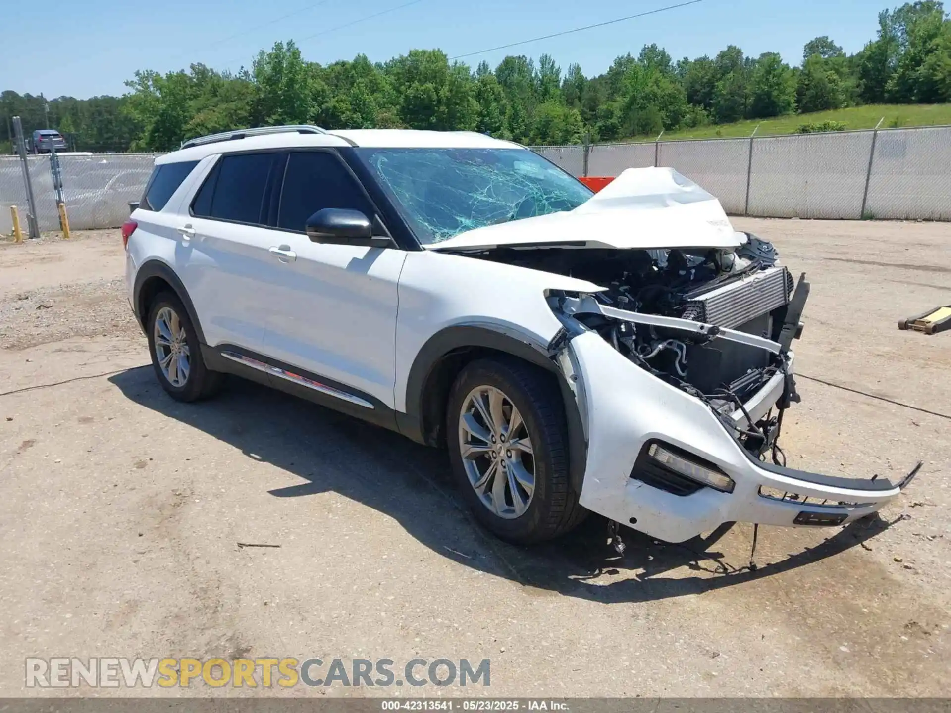 1 Photograph of a damaged car 1FMSK7FHXMGB03671 FORD EXPLORER 2021