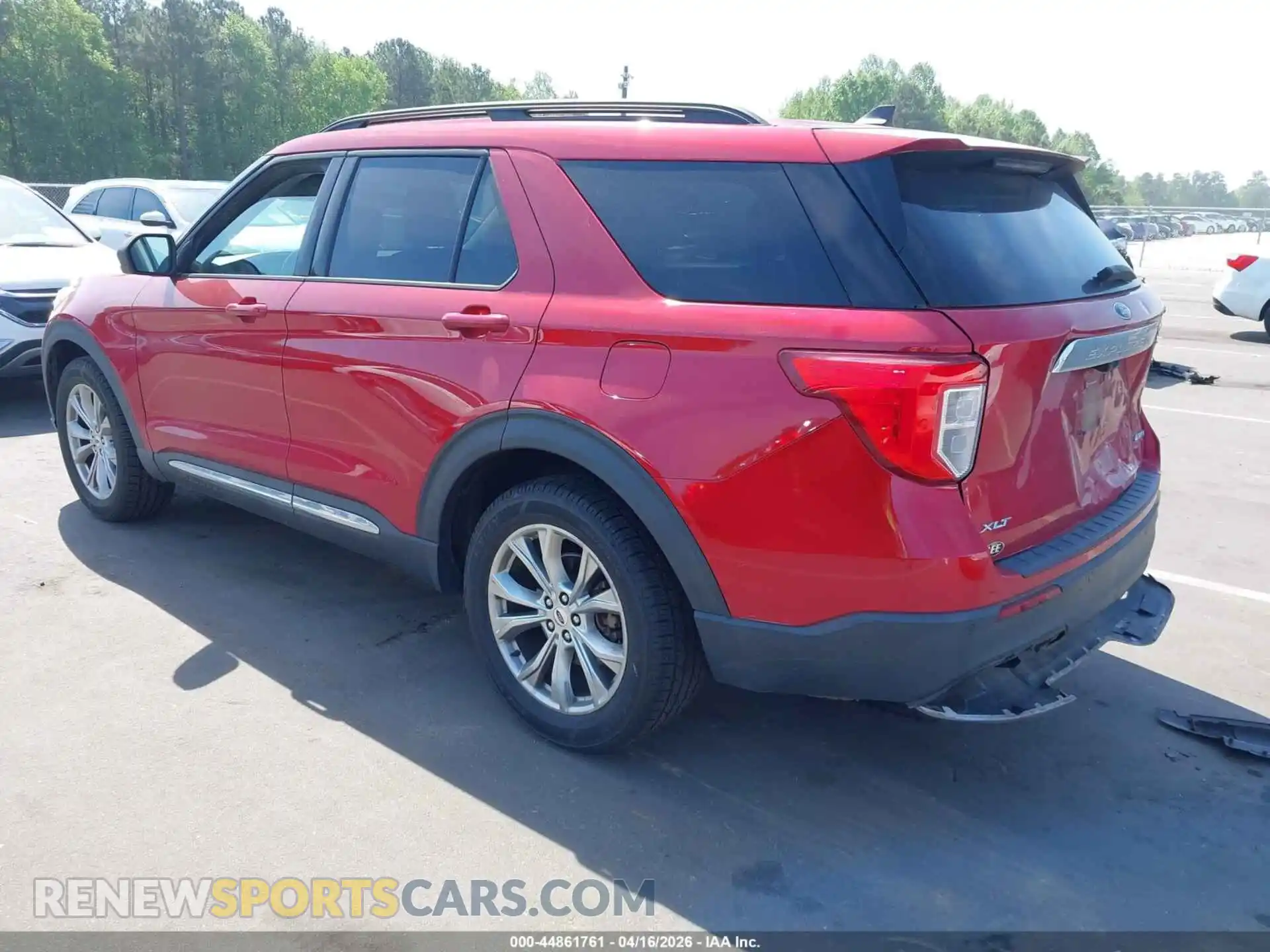 3 Photograph of a damaged car 1FMSK8DH2MGA26268 FORD EXPLORER 2021