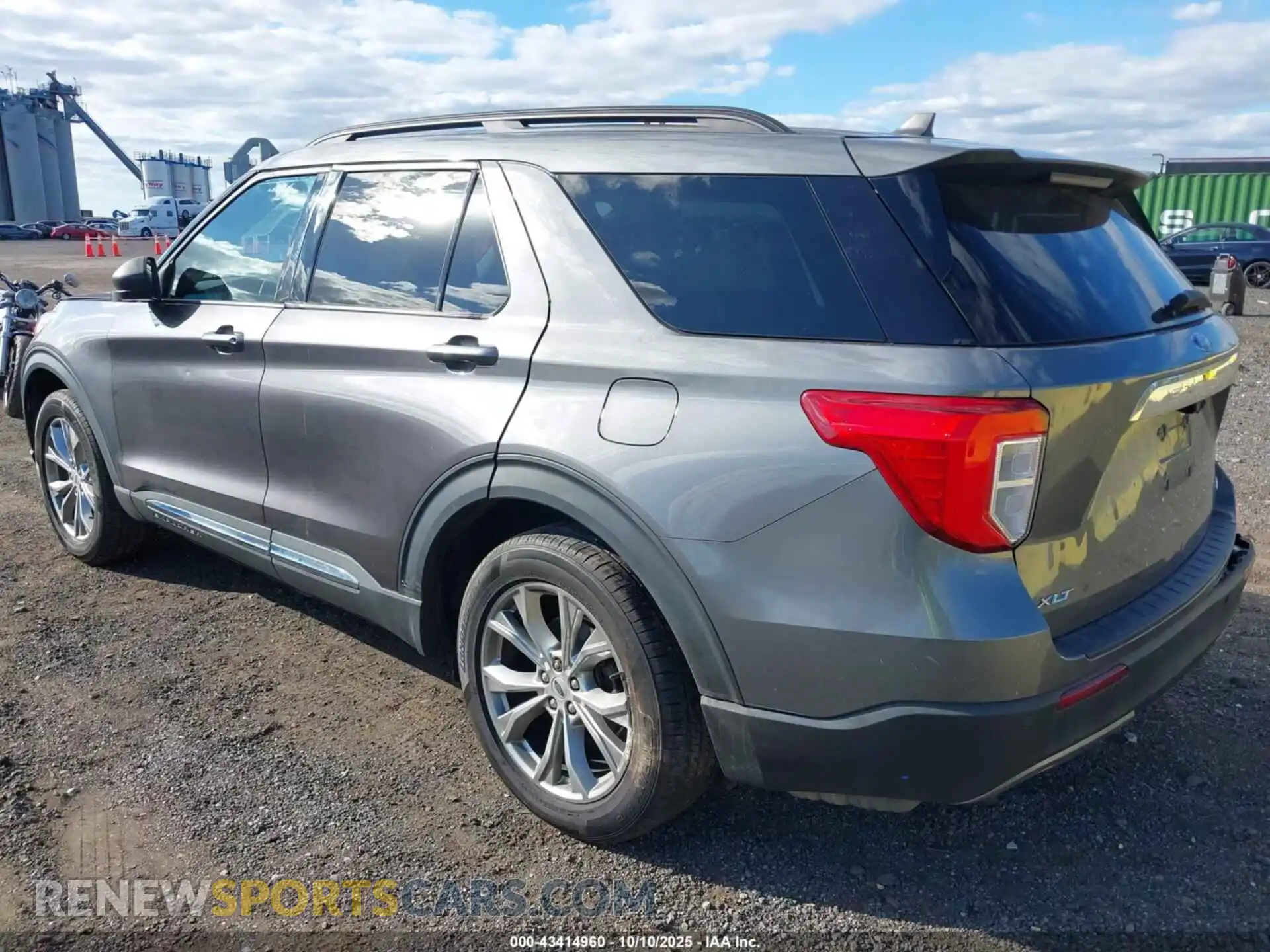 3 Photograph of a damaged car 1FMSK8DH2MGA49677 FORD EXPLORER 2021