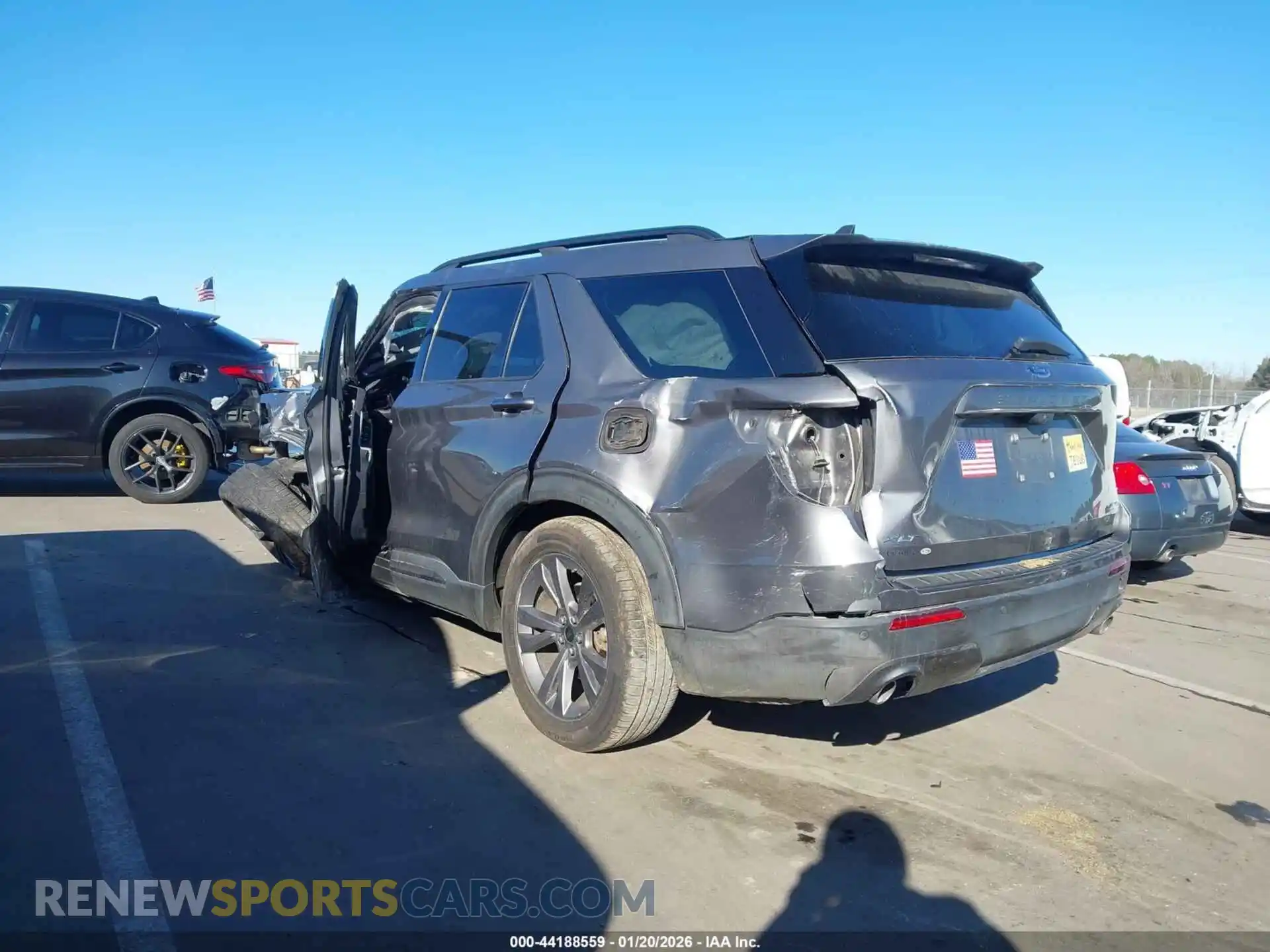 3 Photograph of a damaged car 1FMSK8DH2MGA59433 FORD EXPLORER 2021