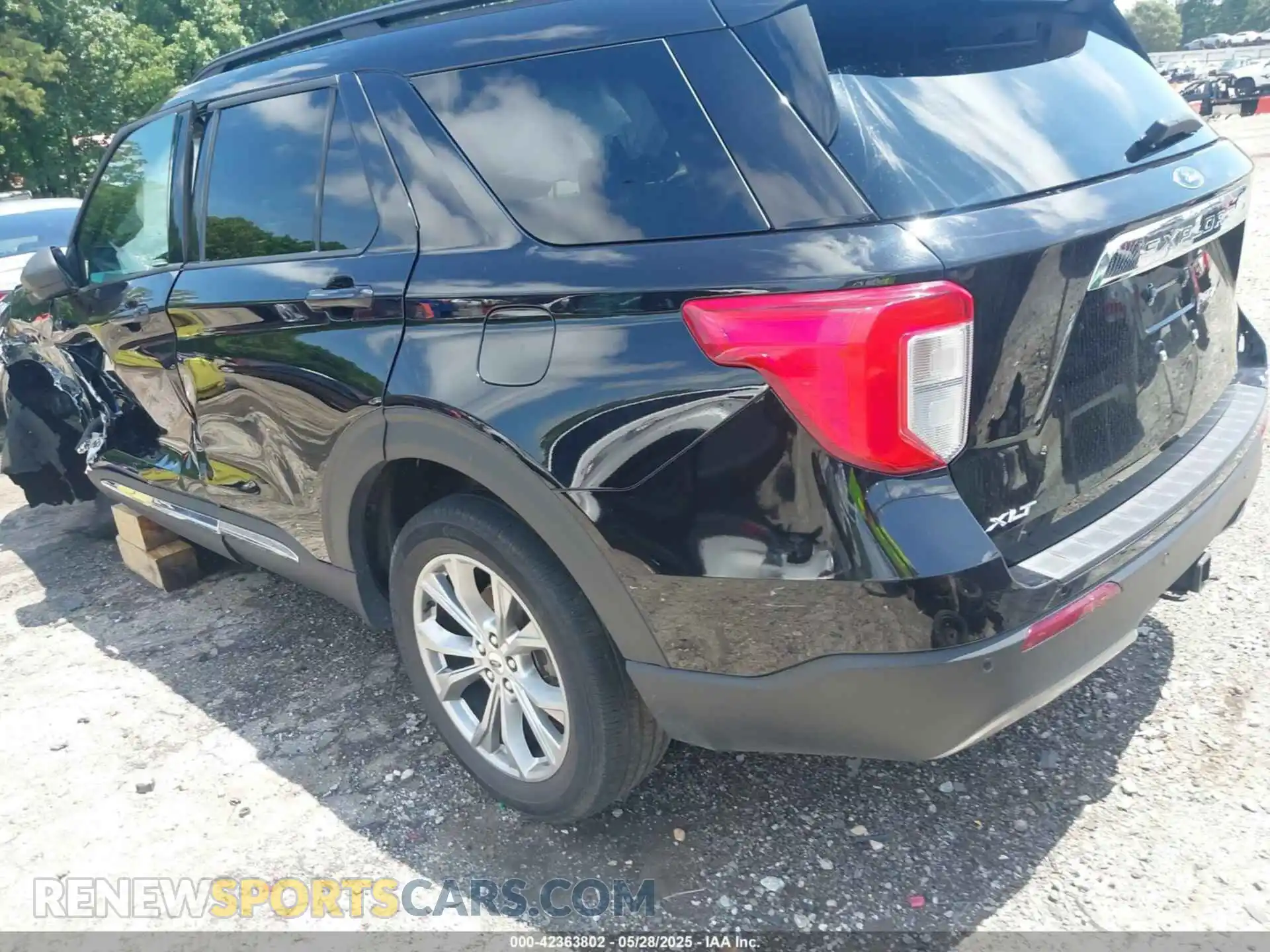 3 Photograph of a damaged car 1FMSK8DH3MGB00720 FORD EXPLORER 2021
