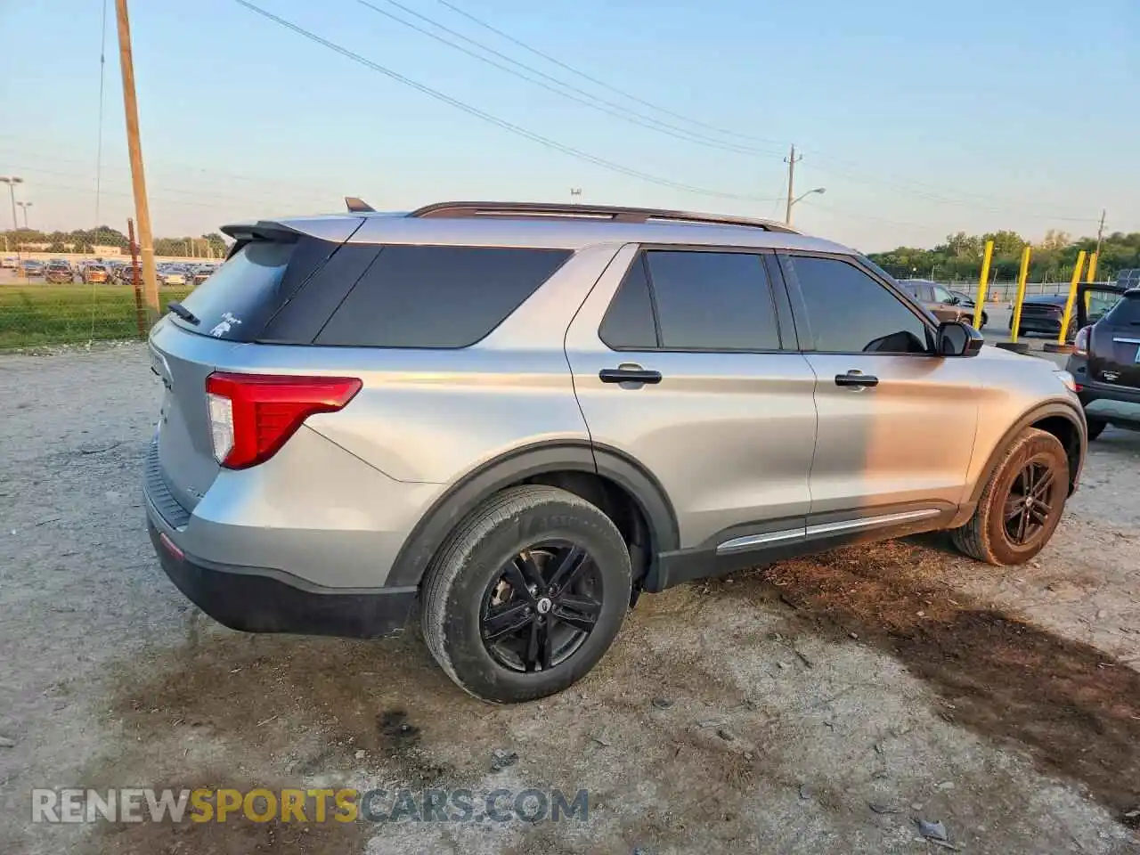 3 Photograph of a damaged car 1FMSK8DH3MGB00801 FORD EXPLORER 2021