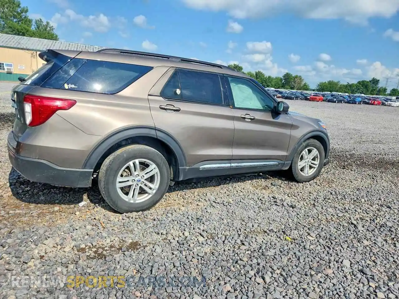 3 Фотография поврежденного автомобиля 1FMSK8DH4MGA39135 FORD EXPLORER 2021