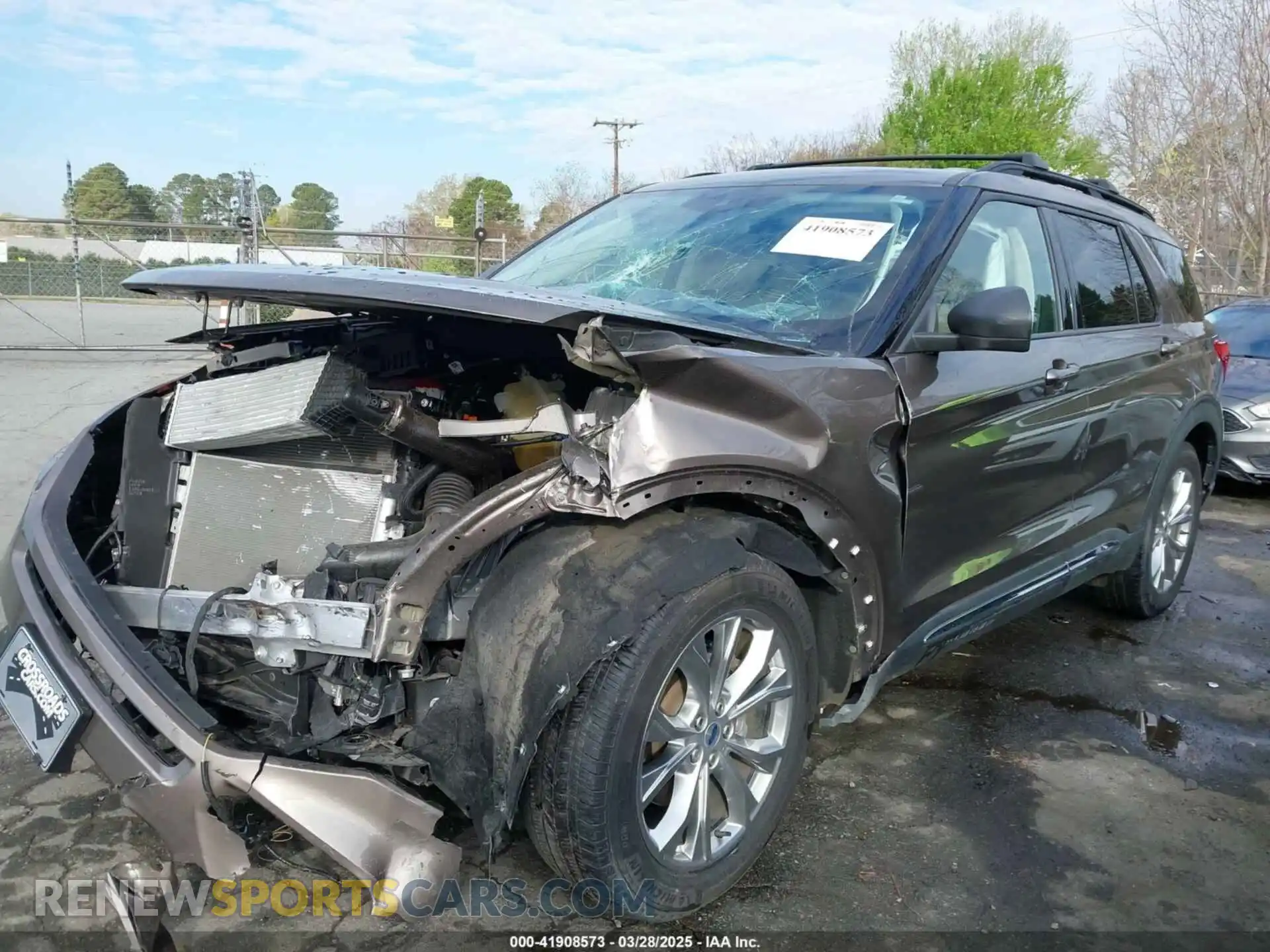 2 Photograph of a damaged car 1FMSK8DH5MGB28289 FORD EXPLORER 2021