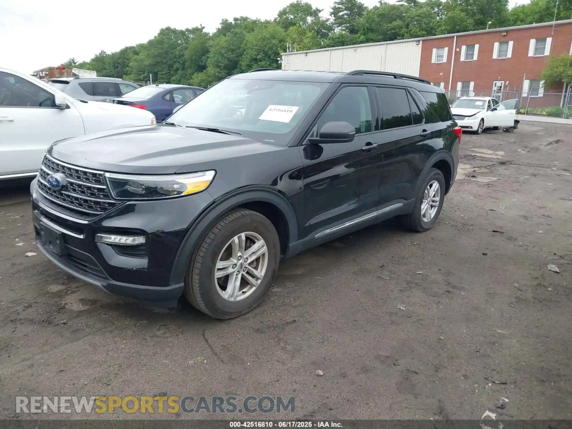 2 Photograph of a damaged car 1FMSK8DH5MGB85477 FORD EXPLORER 2021