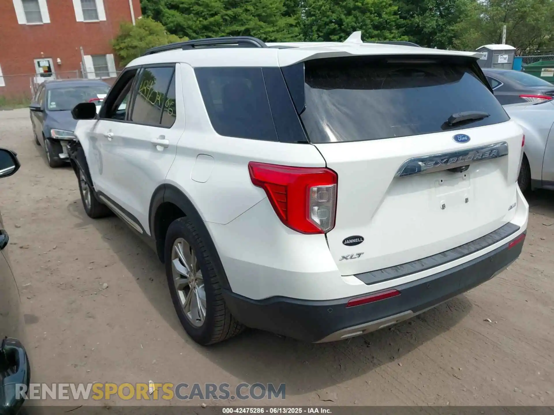 3 Фотография поврежденного автомобиля 1FMSK8DH5MGB91683 FORD EXPLORER 2021
