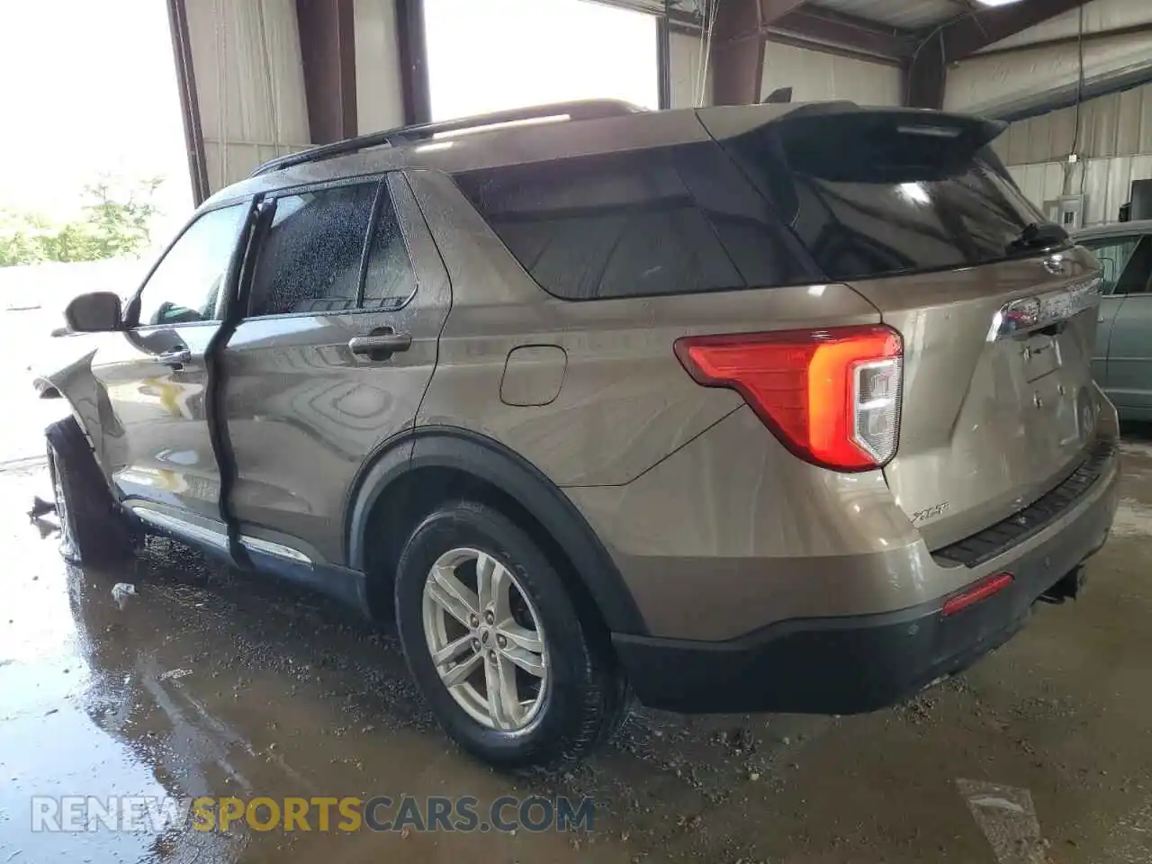 2 Photograph of a damaged car 1FMSK8DH7MGB77591 FORD EXPLORER 2021
