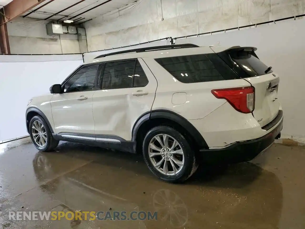 2 Photograph of a damaged car 1FMSK8DH8MGB32529 FORD EXPLORER 2021
