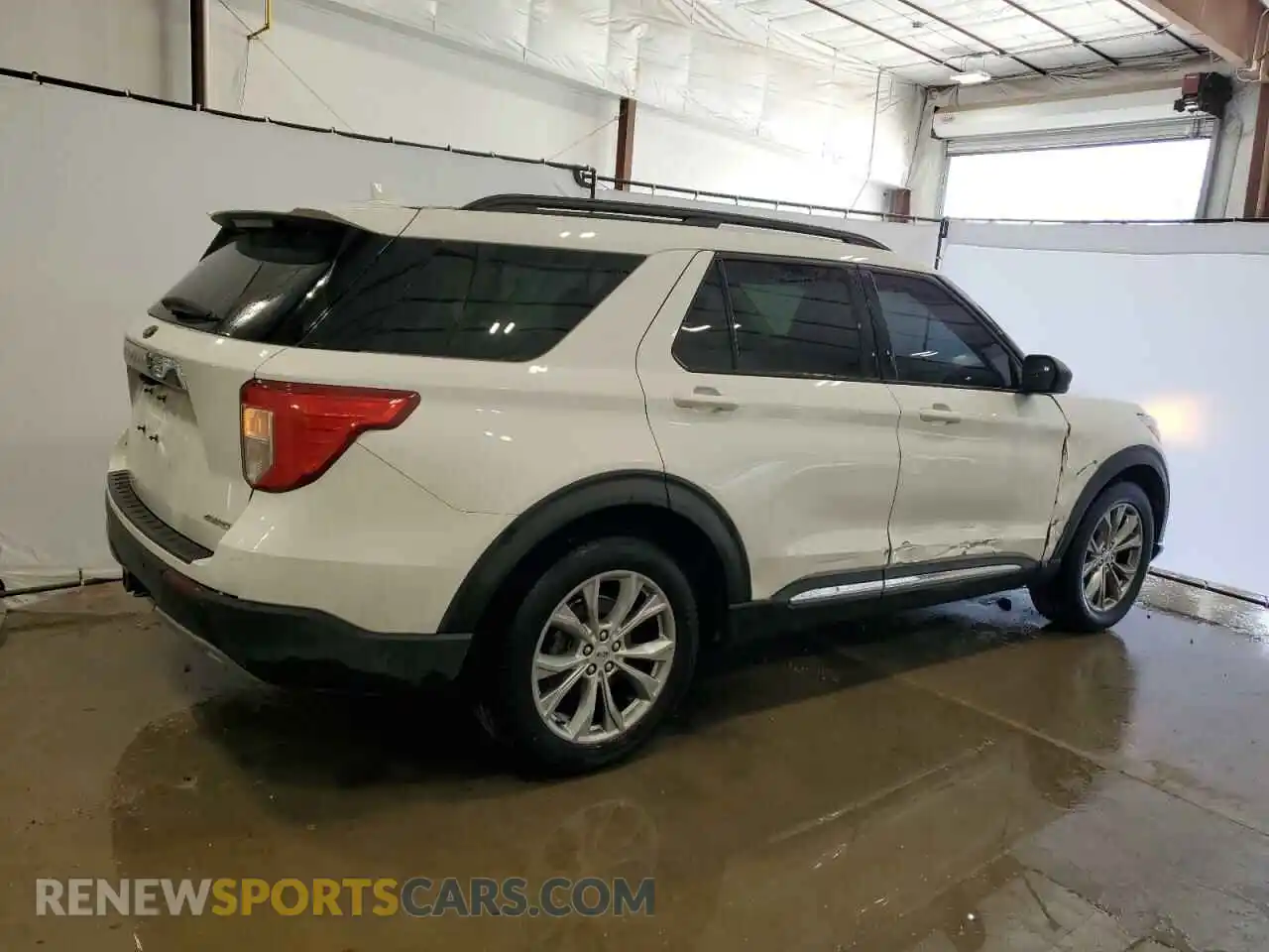 3 Photograph of a damaged car 1FMSK8DH8MGB32529 FORD EXPLORER 2021