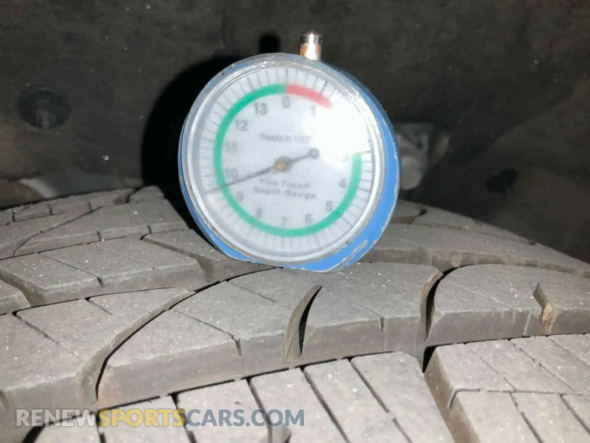 2 Фотография поврежденного автомобиля 1FMSK8DH8MGB35687 FORD EXPLORER 2021