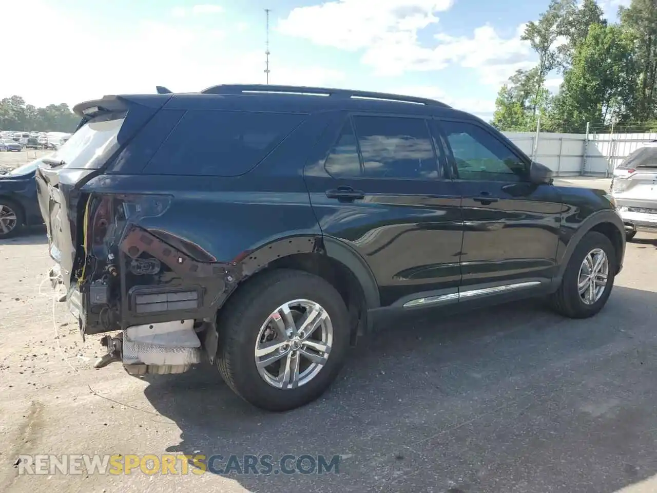 3 Photograph of a damaged car 1FMSK8DH8MGB56622 FORD EXPLORER 2021