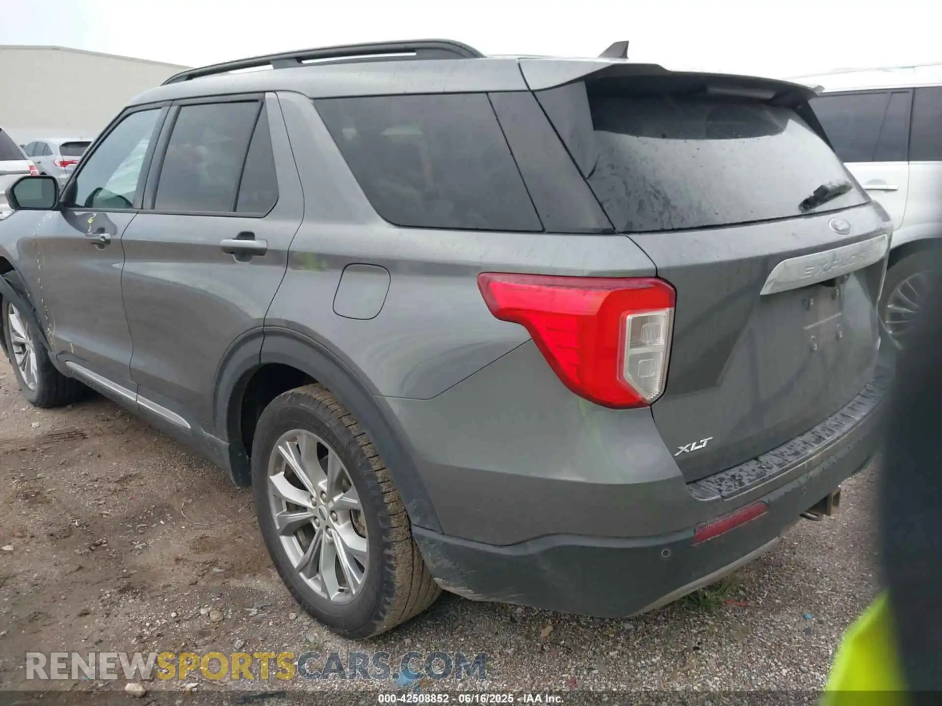 3 Photograph of a damaged car 1FMSK8DH9MGA15123 FORD EXPLORER 2021