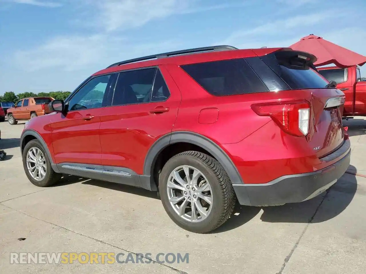 2 Photograph of a damaged car 1FMSK8DH9MGA57887 FORD EXPLORER 2021