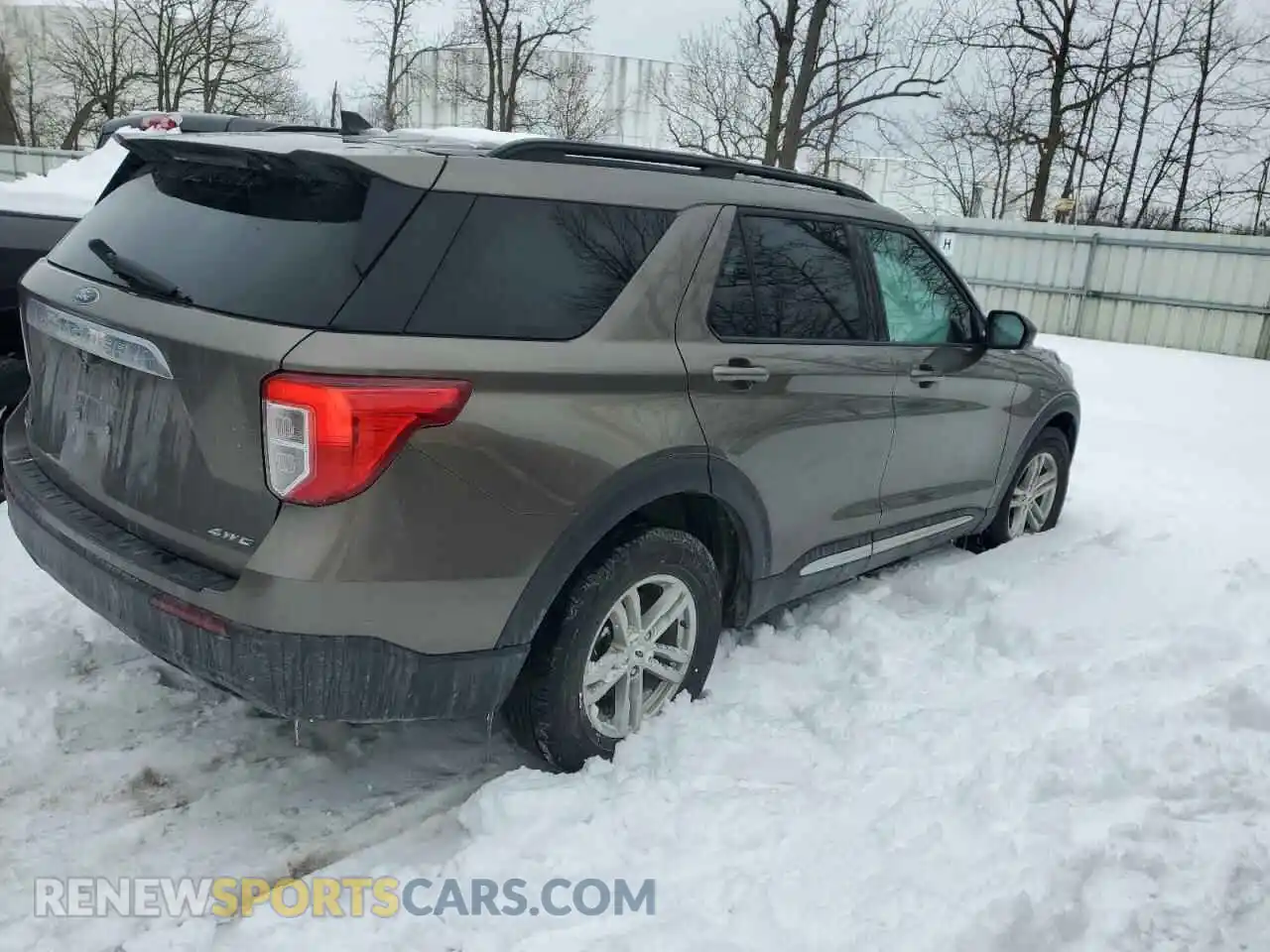 3 Photograph of a damaged car 1FMSK8DHXMGA54416 FORD EXPLORER 2021