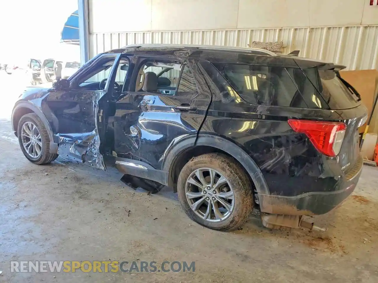 2 Photograph of a damaged car 1FMSK8FH0MGB37284 FORD EXPLORER 2021