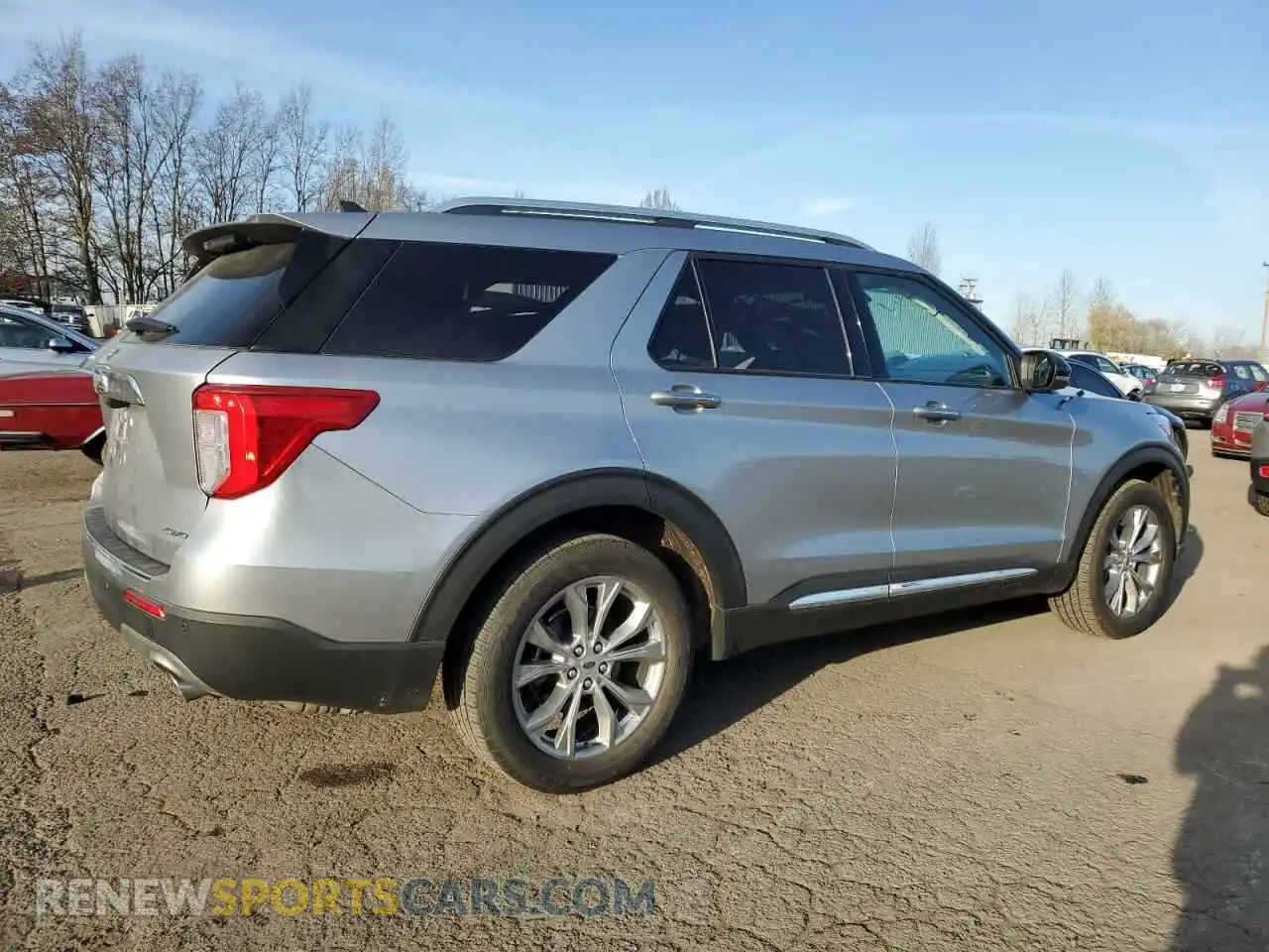 3 Photograph of a damaged car 1FMSK8FH1MGA85437 FORD EXPLORER 2021