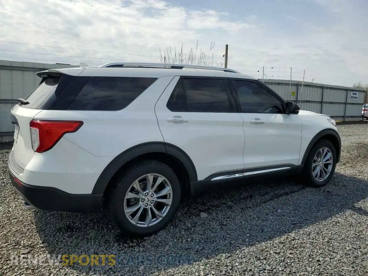 3 Photograph of a damaged car 1FMSK8FH1MGB07419 FORD EXPLORER 2021