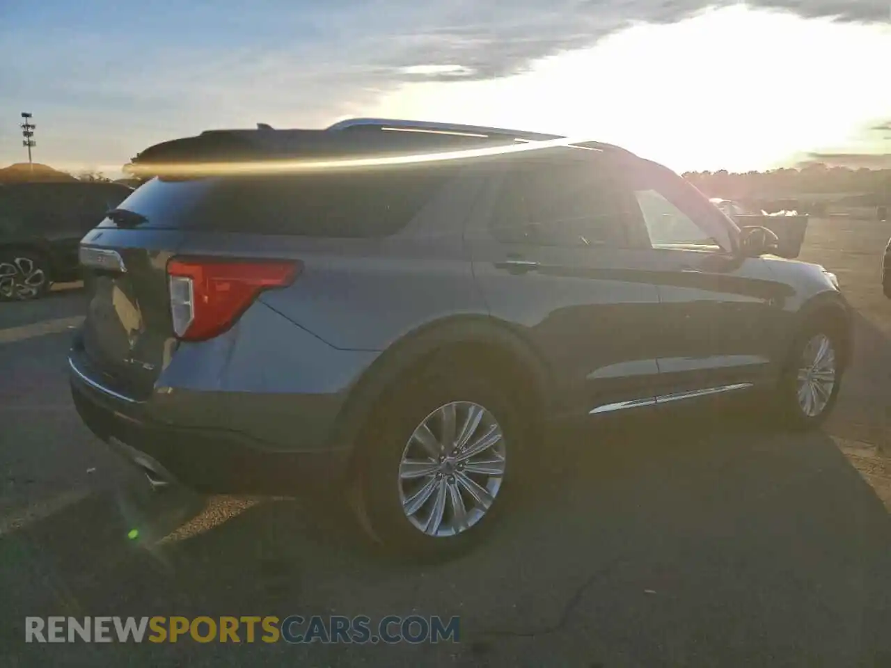 3 Photograph of a damaged car 1FMSK8FH2MGA21794 FORD EXPLORER 2021