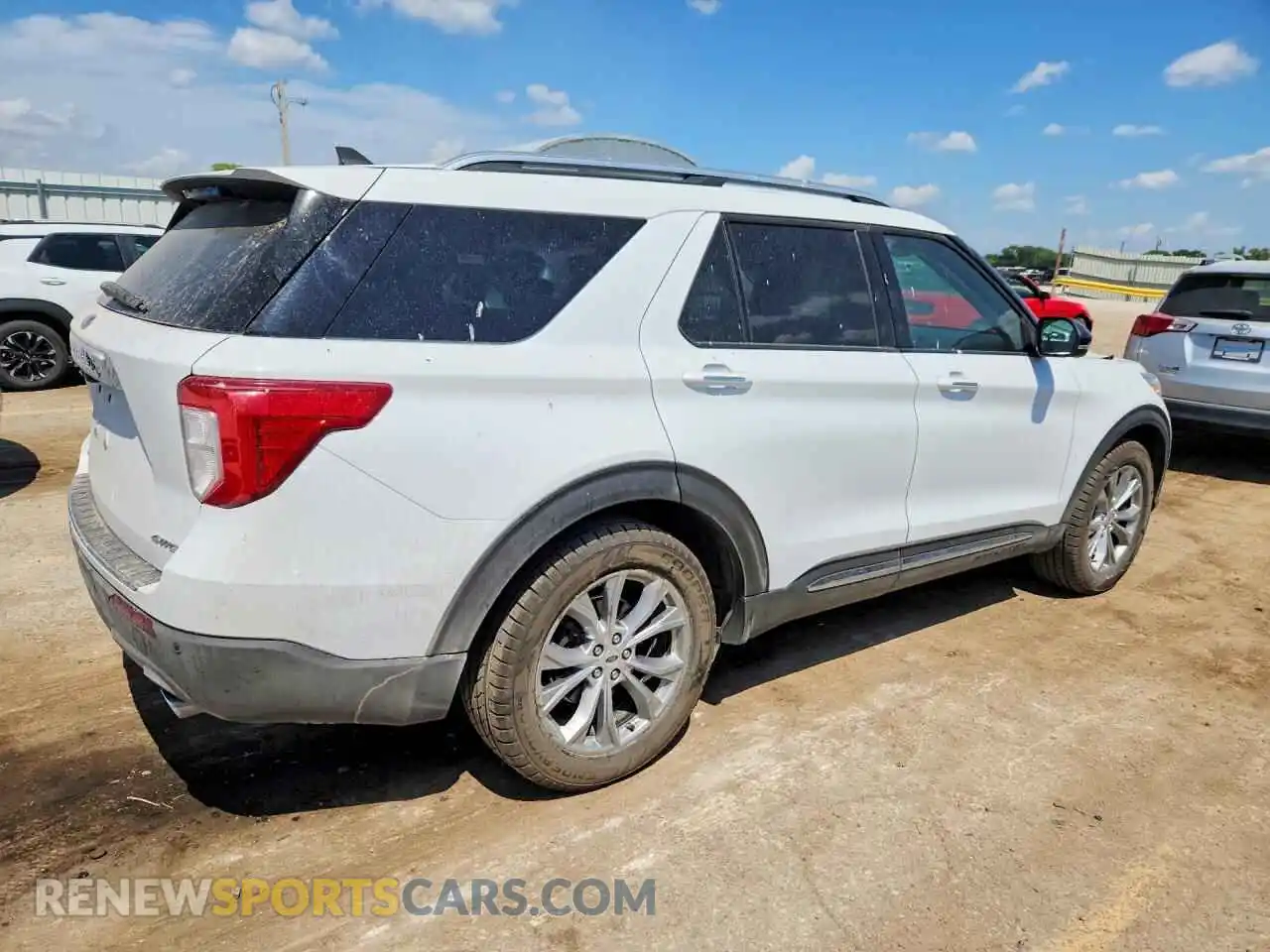 3 Photograph of a damaged car 1FMSK8FH2MGB72652 FORD EXPLORER 2021