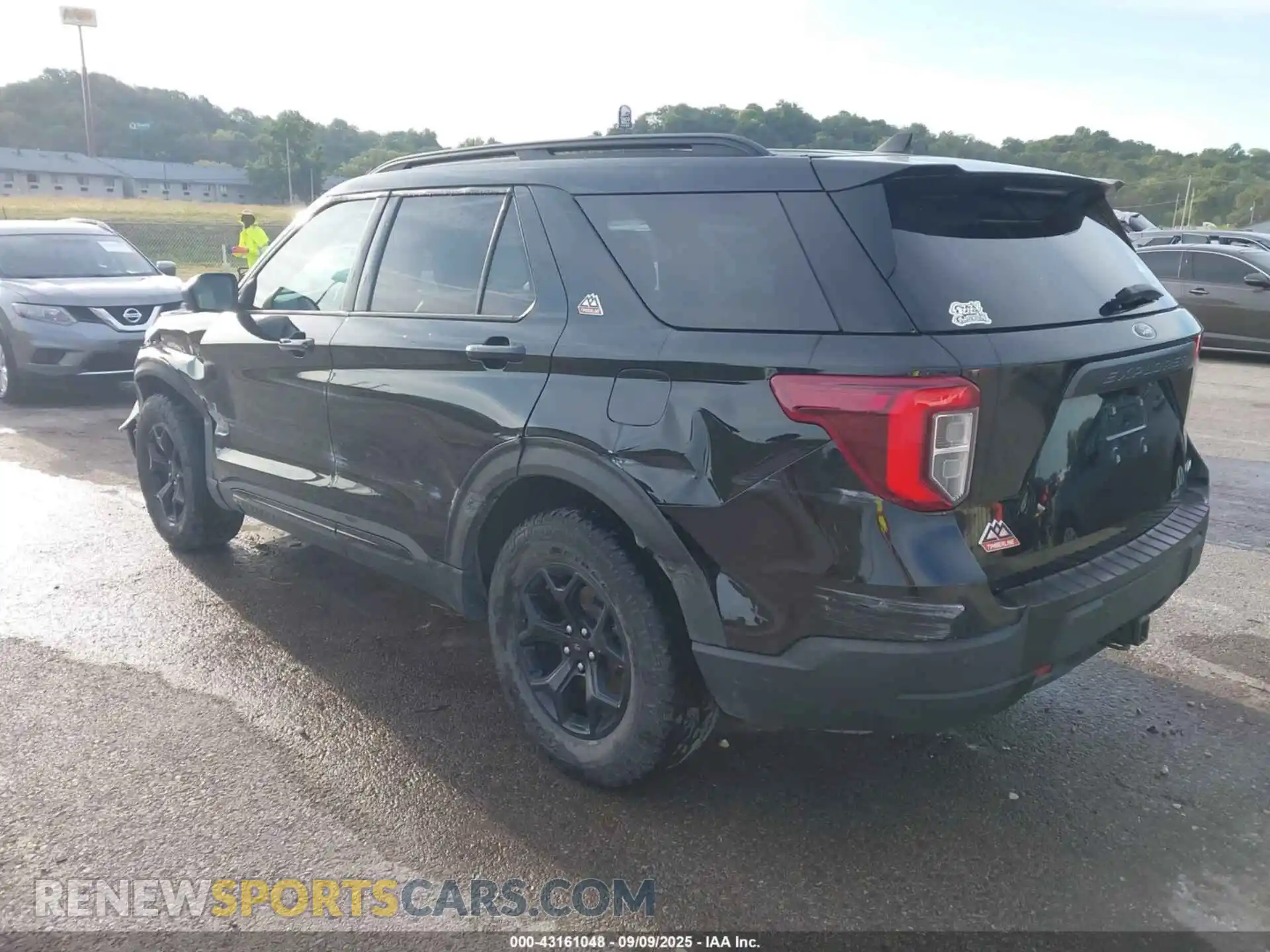3 Photograph of a damaged car 1FMSK8JH4MGC30655 FORD EXPLORER 2021