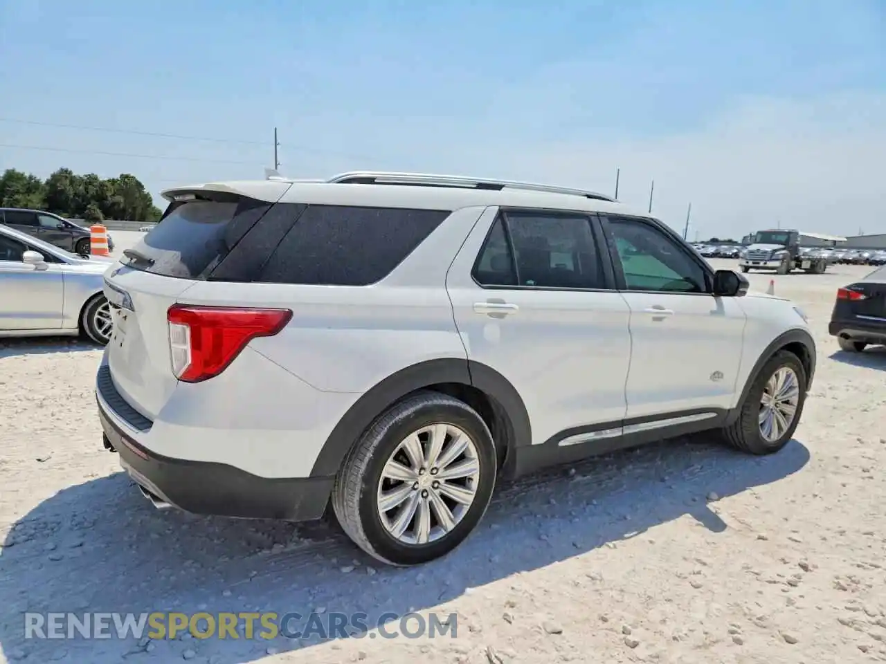 3 Photograph of a damaged car 1FM5K7LC1NGC32955 FORD EXPLORER 2022