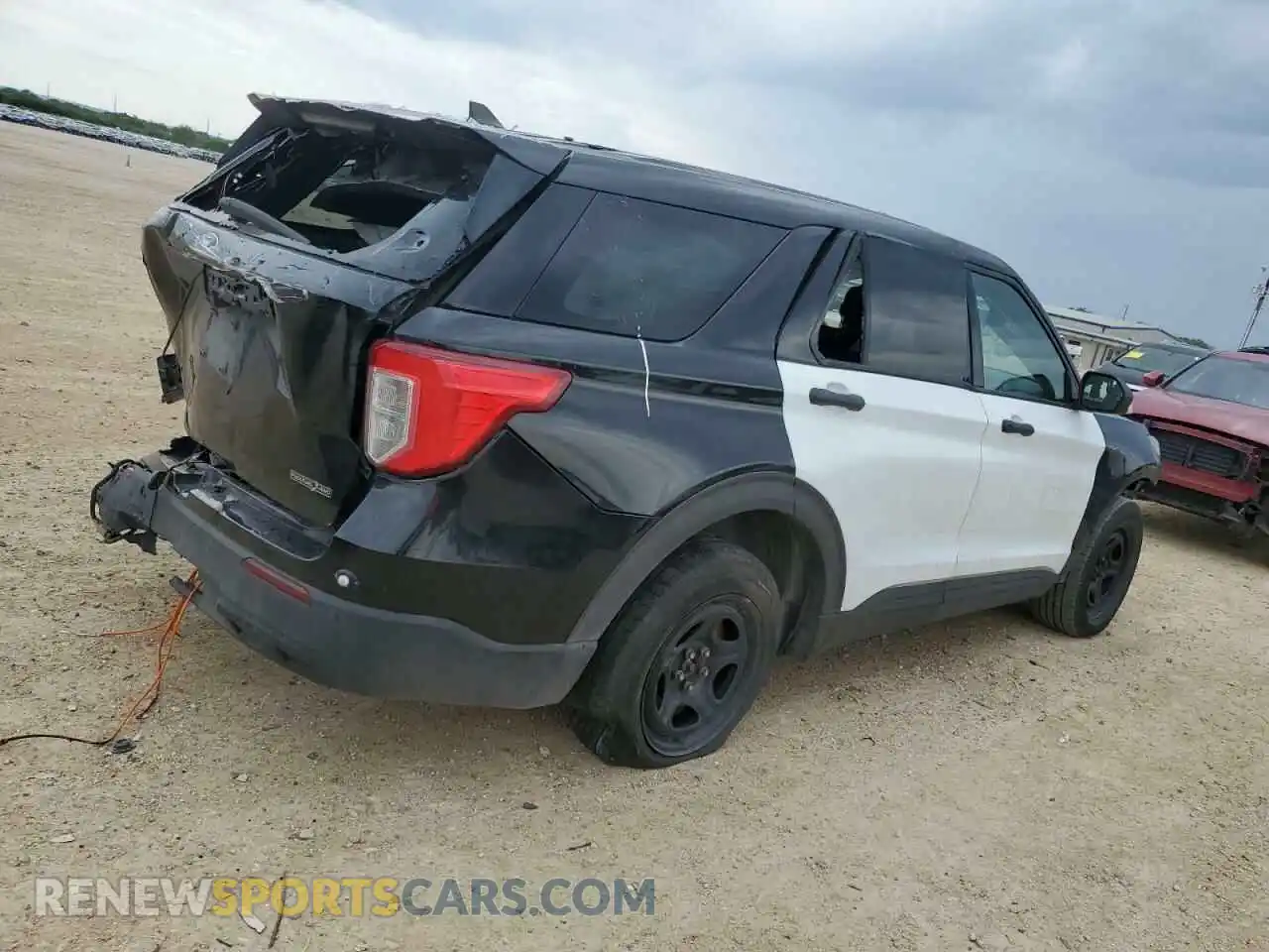 3 Фотография поврежденного автомобиля 1FM5K8AB3NGA49086 FORD EXPLORER 2022
