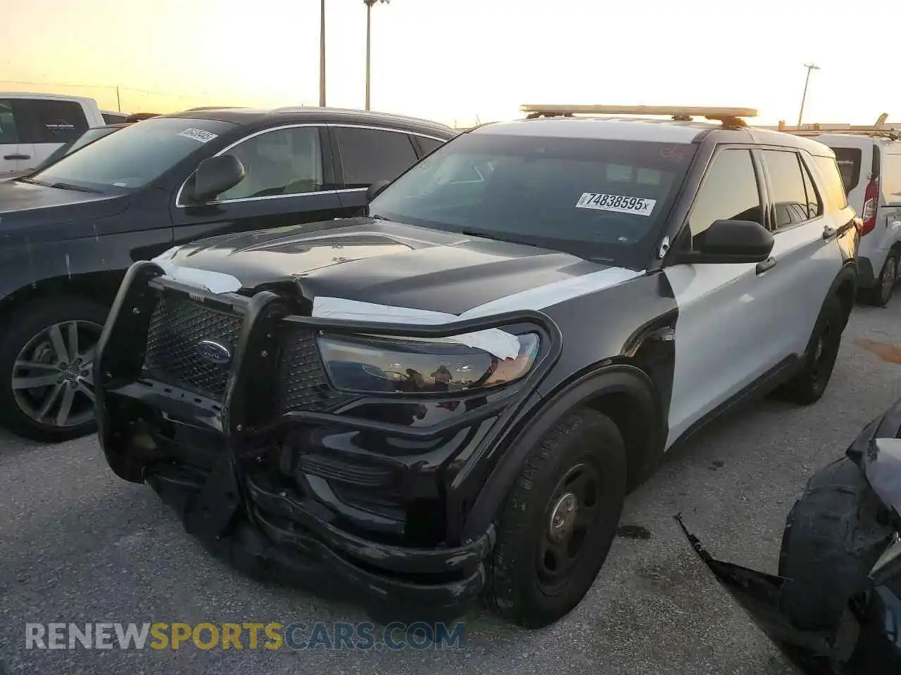 1 Photograph of a damaged car 1FM5K8AB6NGA40589 FORD EXPLORER 2022