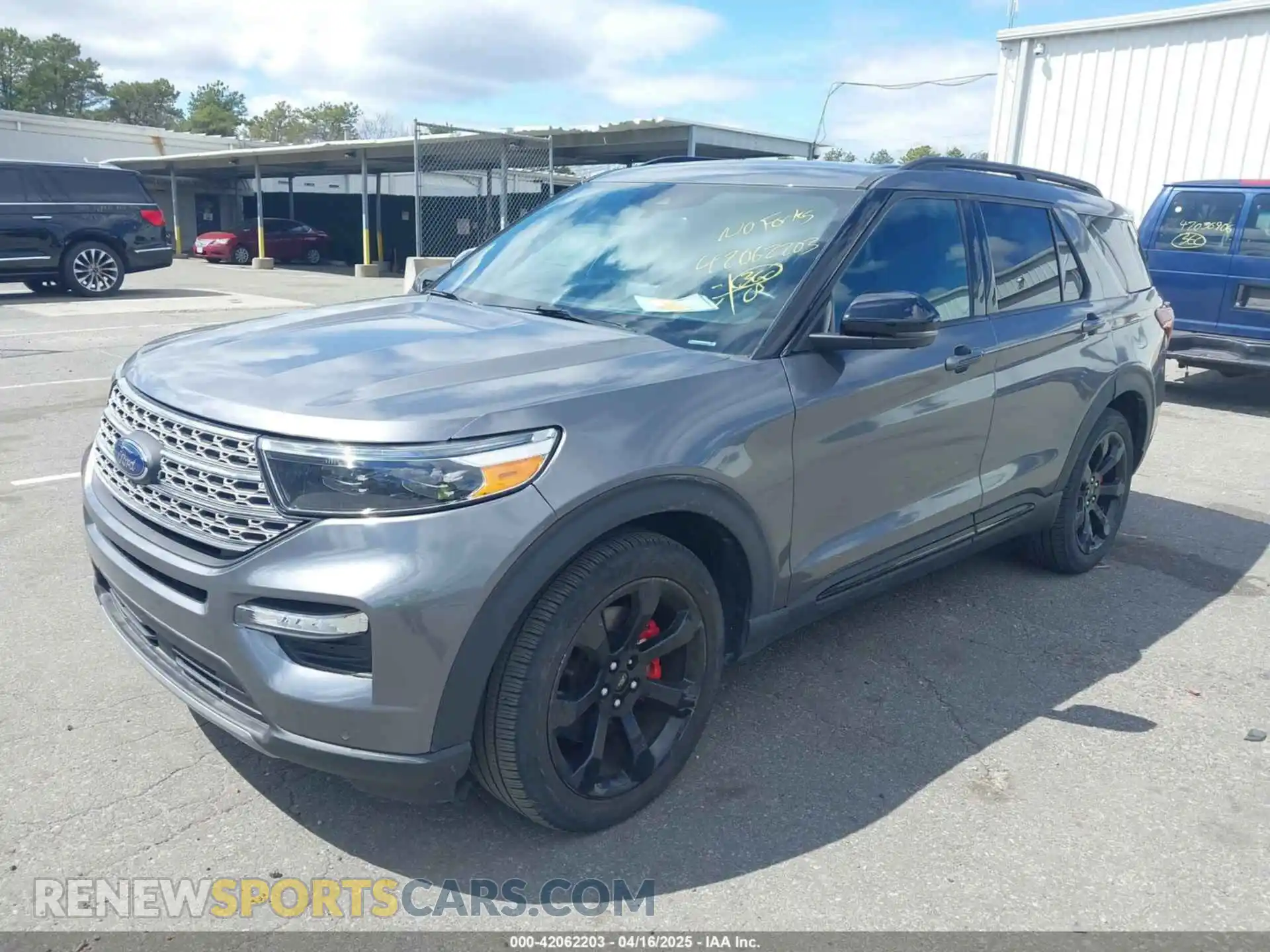2 Photograph of a damaged car 1FM5K8GC0NGA45819 FORD EXPLORER 2022