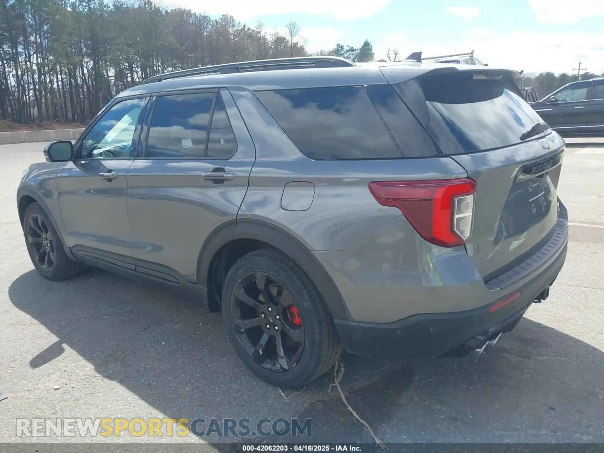3 Photograph of a damaged car 1FM5K8GC0NGA45819 FORD EXPLORER 2022
