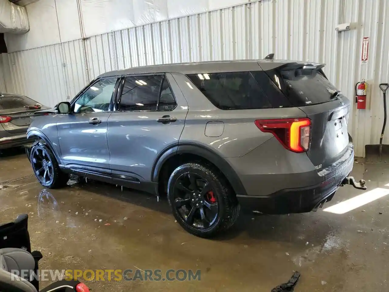 2 fotografías del automóvil dañado 1FM5K8GC0NGA99329 FORD EXPLORER 2022