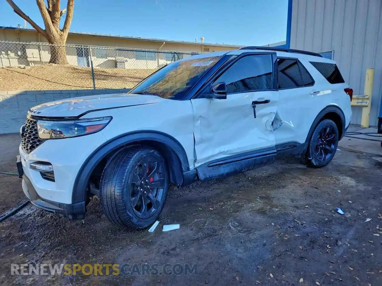1 Photograph of a damaged car 1FM5K8GC0NGC51688 FORD EXPLORER 2022