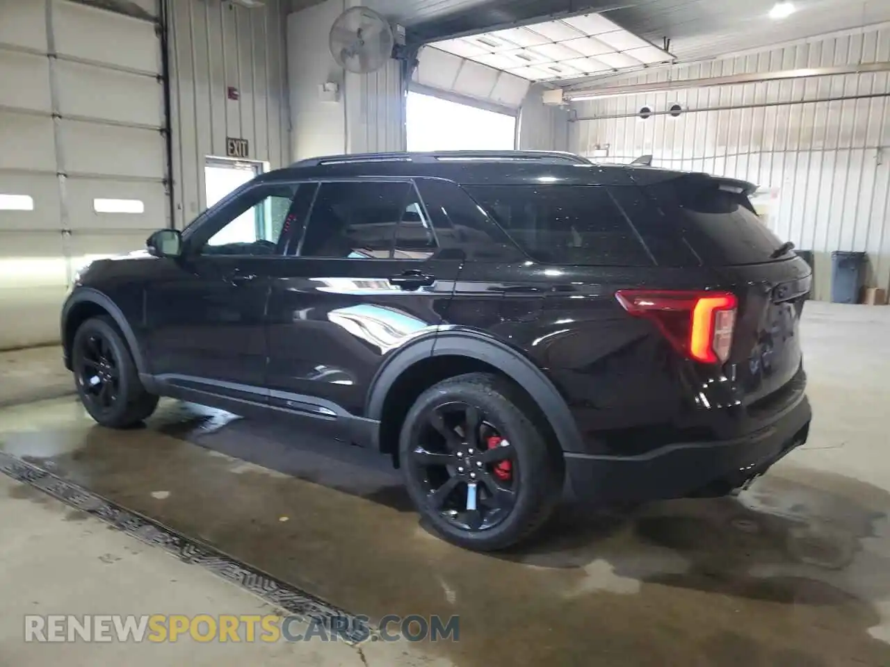 2 Photograph of a damaged car 1FM5K8GC1NGA02655 FORD EXPLORER 2022
