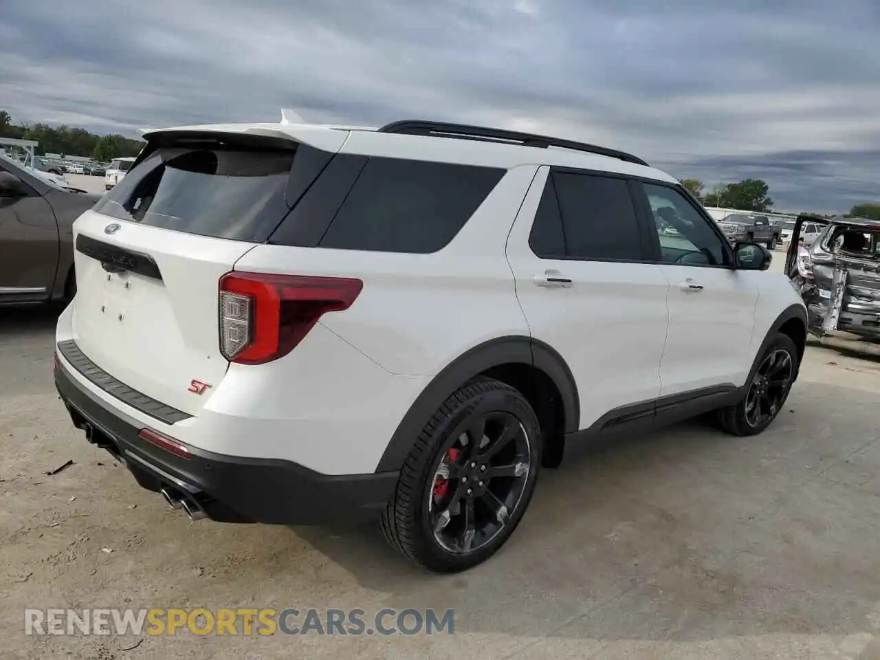 3 Фотография поврежденного автомобиля 1FM5K8GC1NGA96357 FORD EXPLORER 2022
