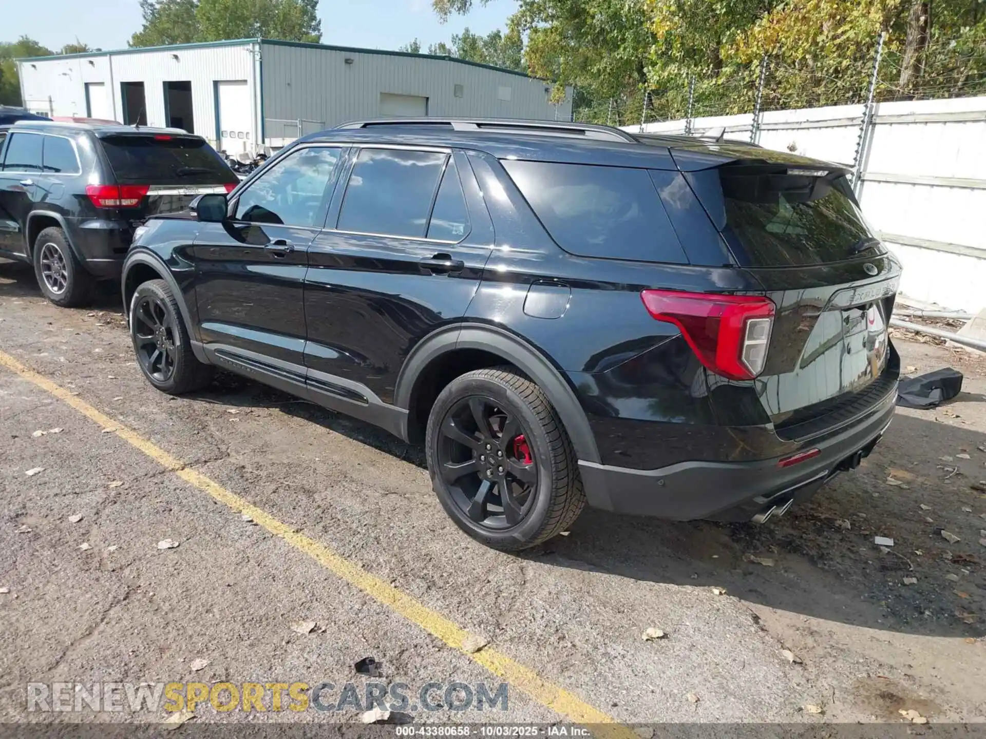 3 Photograph of a damaged car 1FM5K8GC8NGB60880 FORD EXPLORER 2022