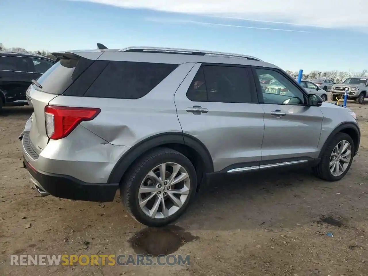 3 Photograph of a damaged car 1FM5K8HC2NGA20340 FORD EXPLORER 2022