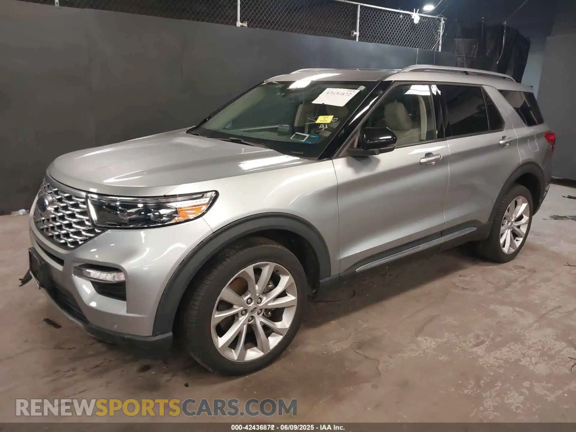 2 fotografías del automóvil dañado 1FM5K8HW3NNA10499 FORD EXPLORER 2022